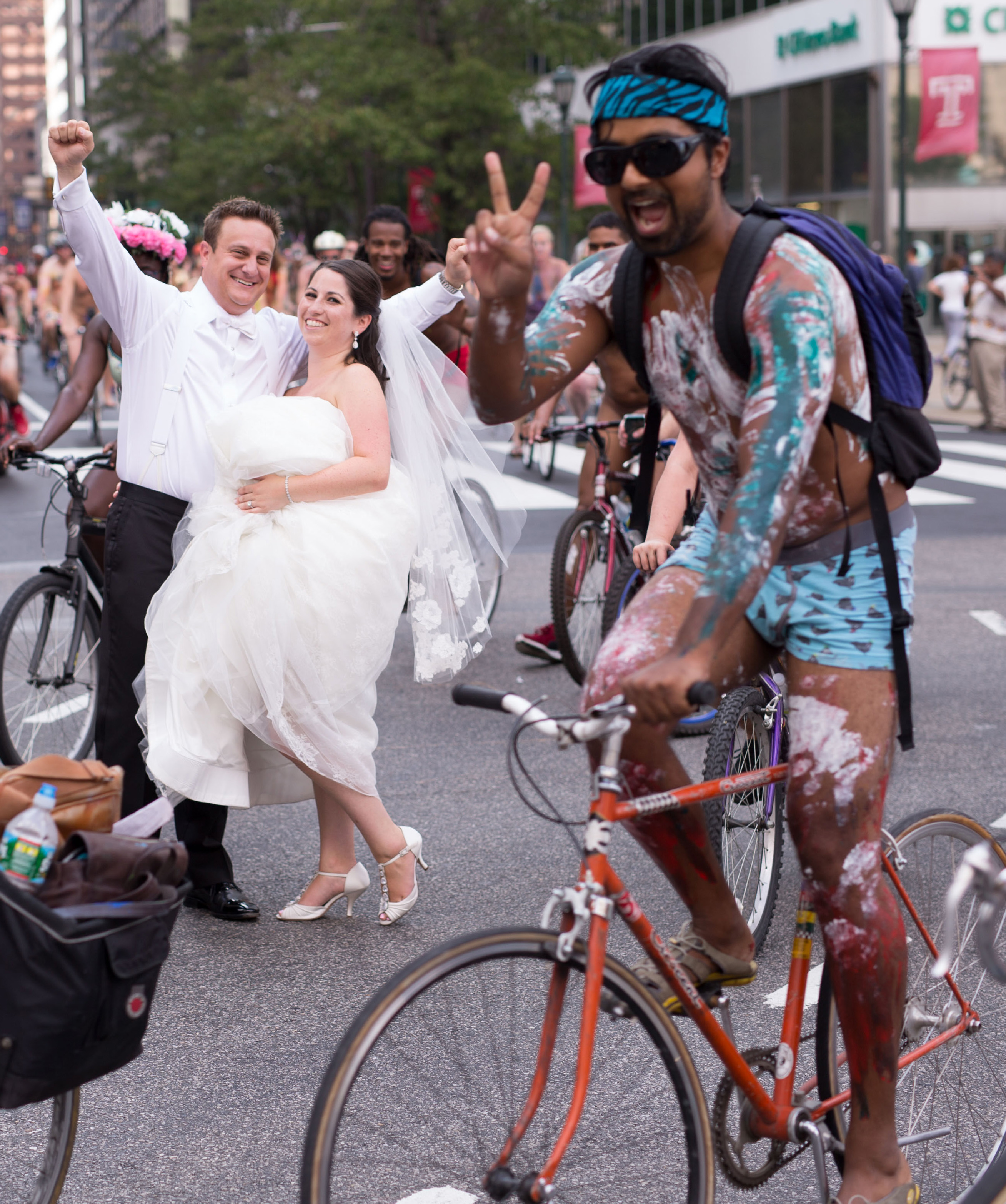 3,000 Philly Naked Bike Riders photo-bomb wedding shoot