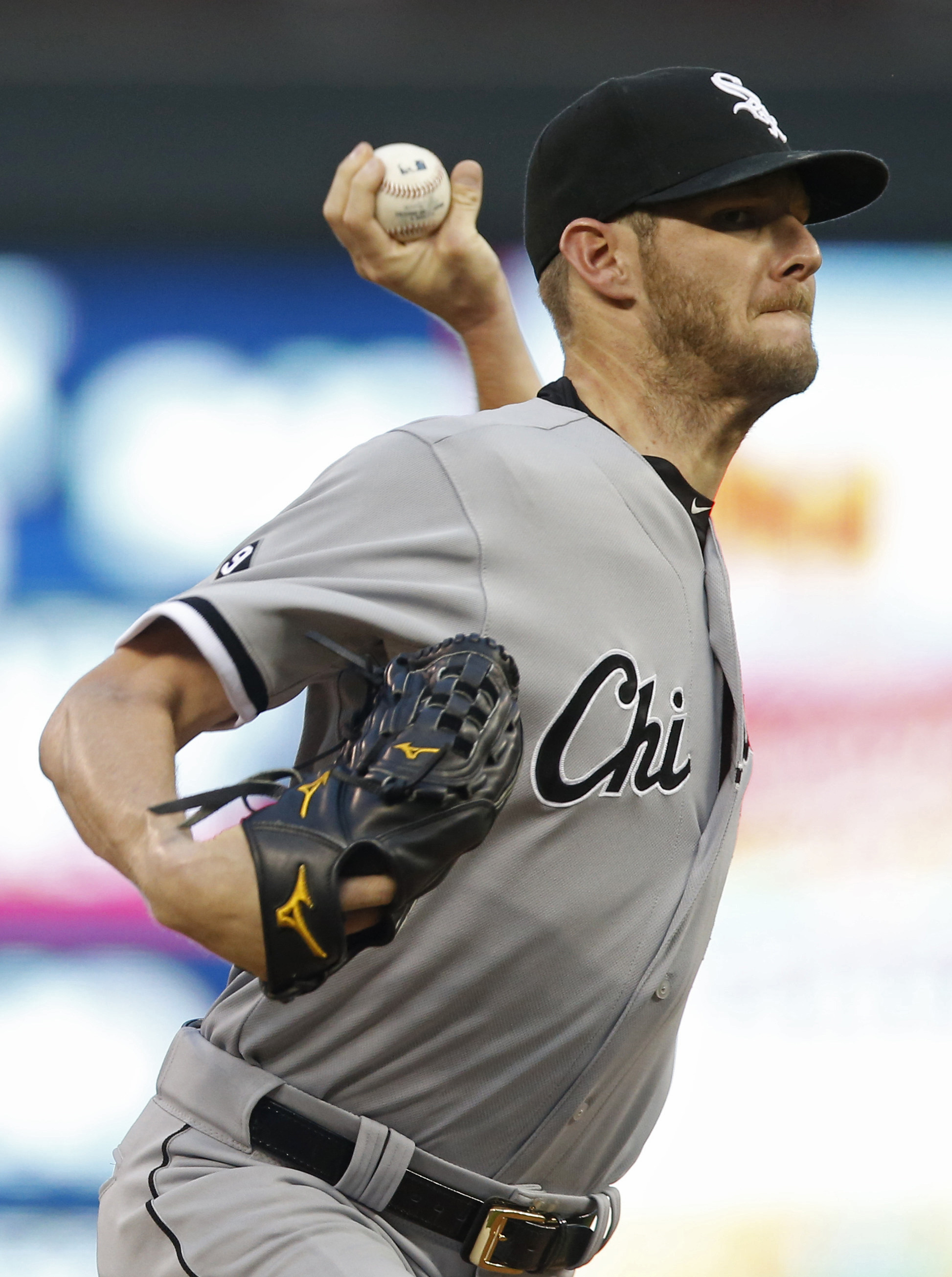 Sano sparks Twins in rally past White Sox 8-6