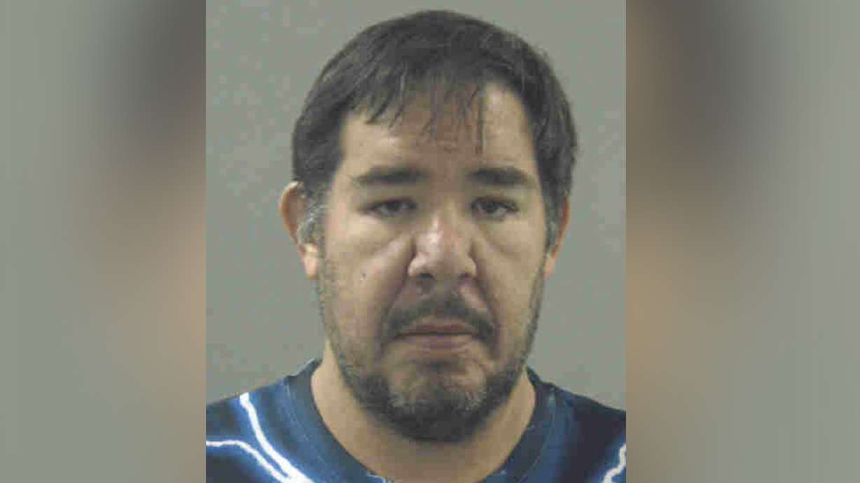 Unlicensed massage therapist groped clients, police say