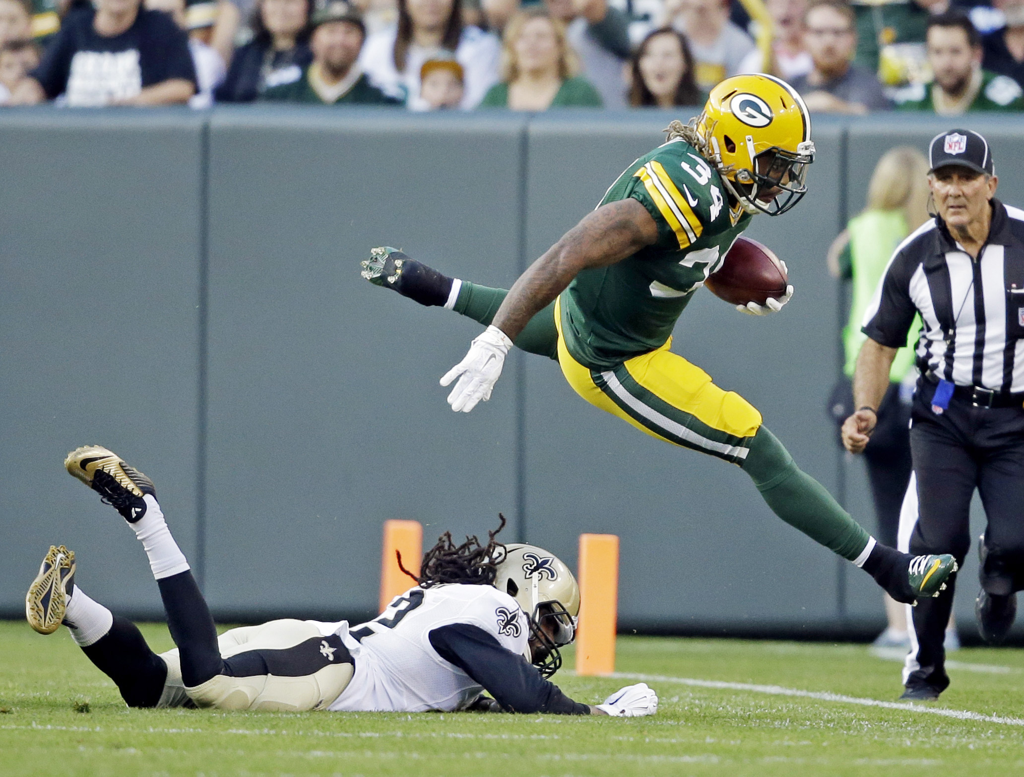 Rookie QB Brett Hundley impresses, Packers rout Saints 38-10