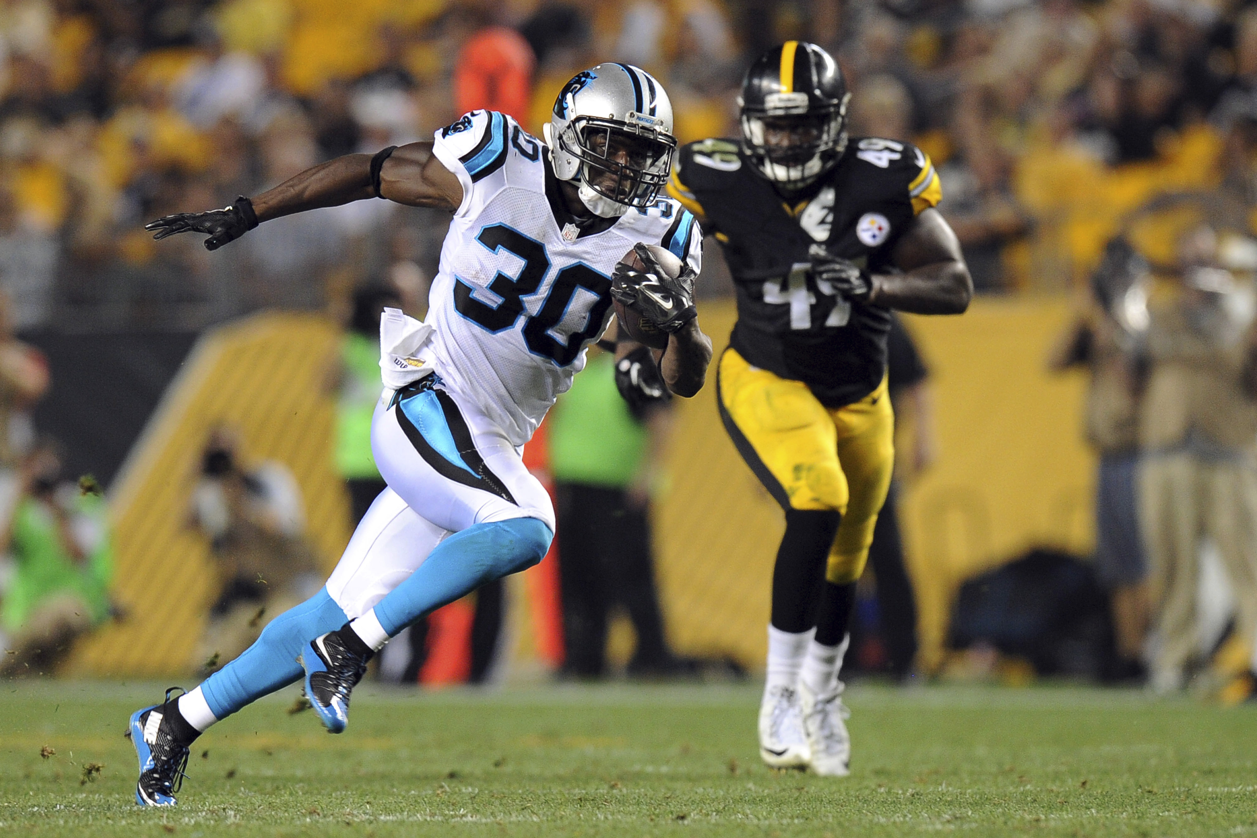 Panthers roll by Steelers in preseason finale 23-6