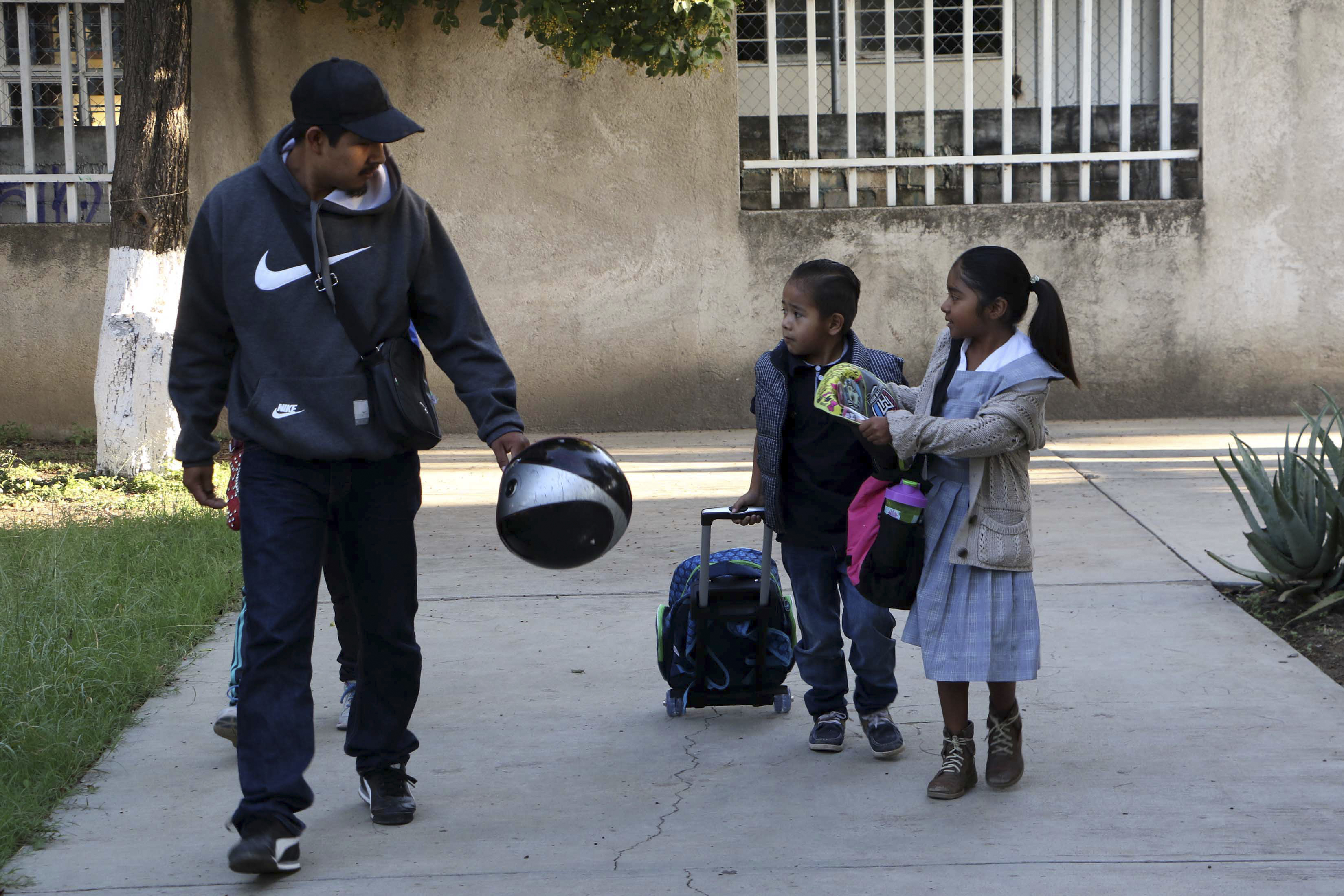 Officials wrench control of schools from Mexico unions