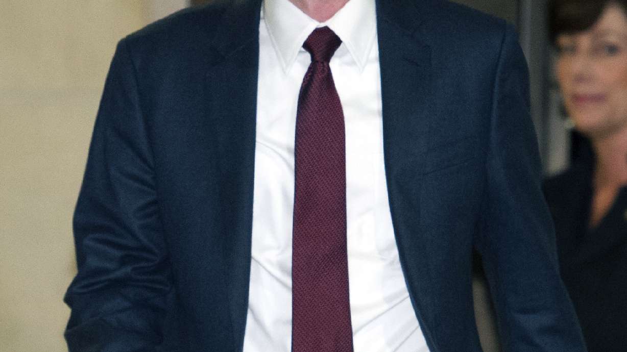 Benghazi panel questions Clinton aide amid public spat