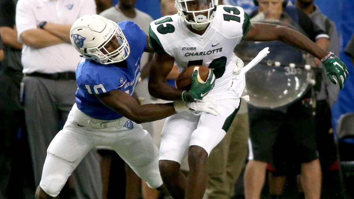 Charlotte holds off Georgia State 23-20 in FBS debut