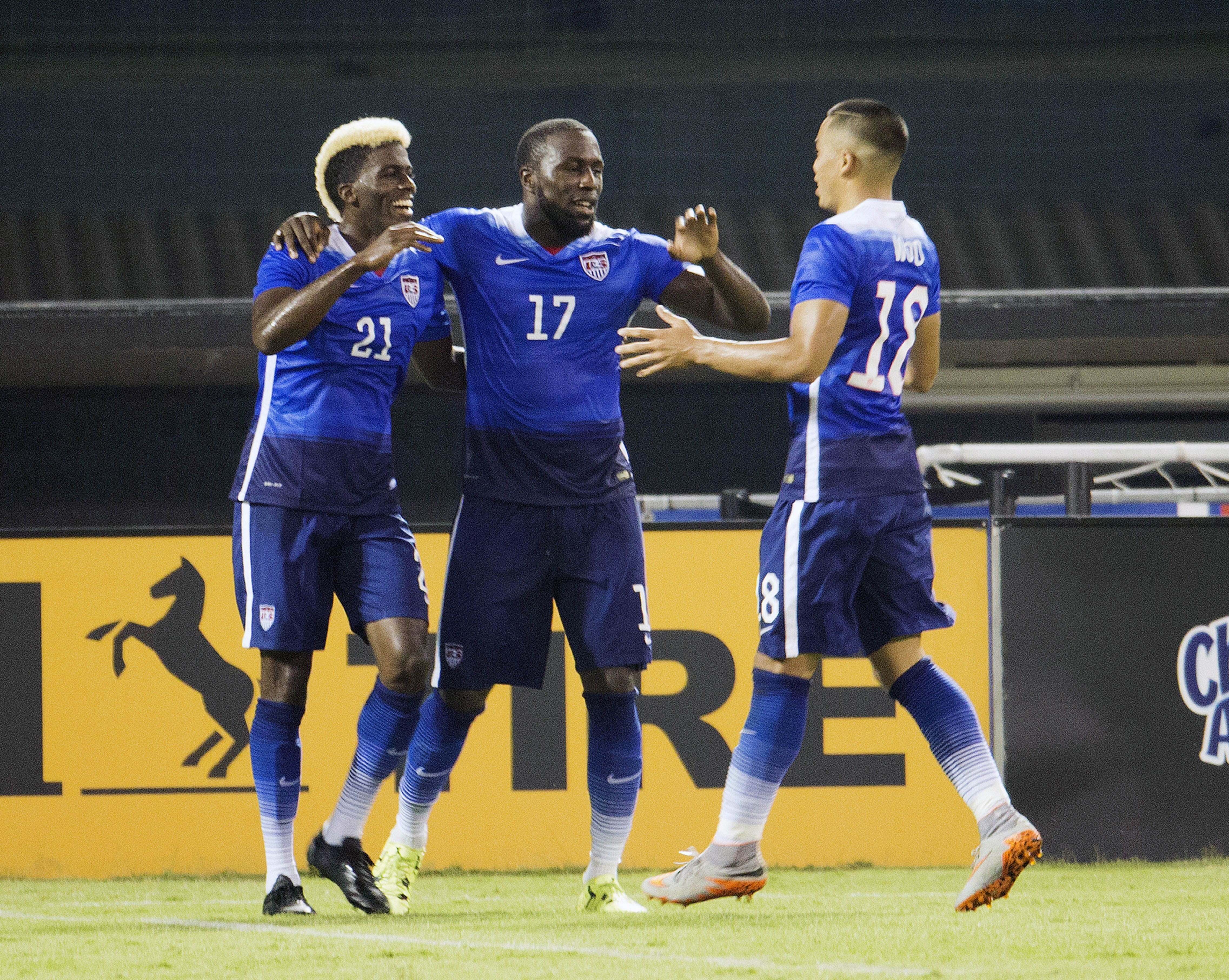 Altidore scores twice as US rallies to beat Peru 2-1