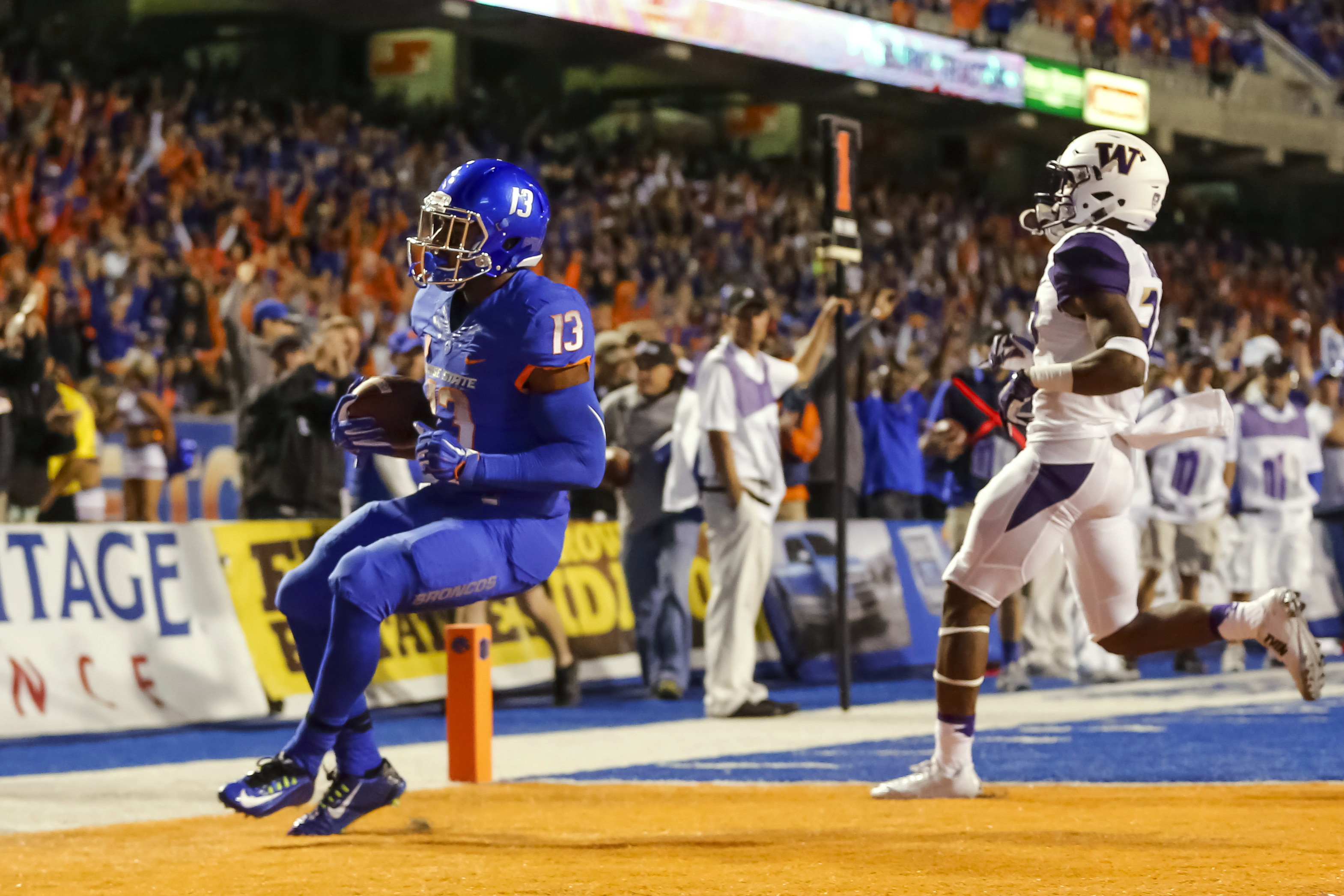 Petersen falls short as No. 23 Broncos beat Huskies 16-13