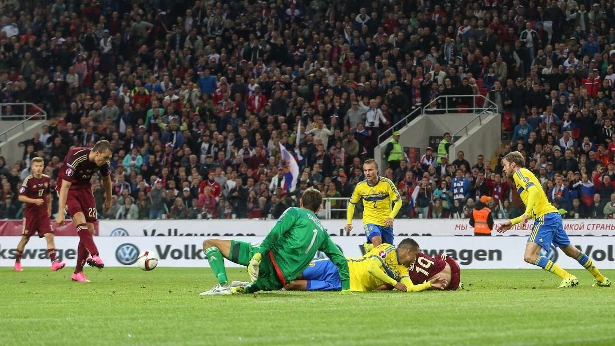 Resurgent Russia beats Sweden in Euro 2016 qualifying