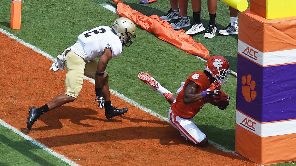 Watson throws for 2 TDs, No. 12 Clemson routs Wofford 49-10