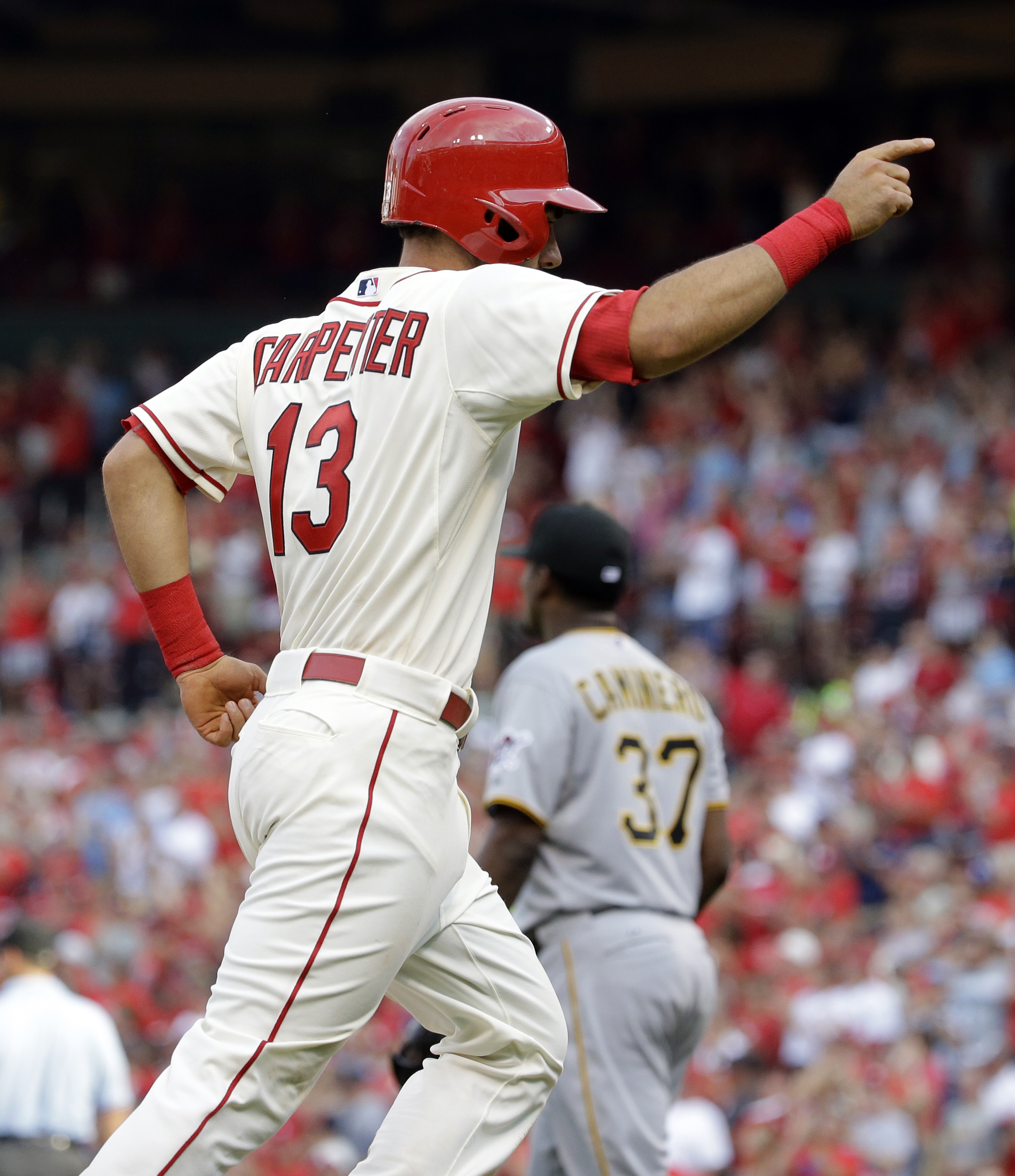 Garcia works 7 scoreless innings, Cardinals beat Pirate 4-1