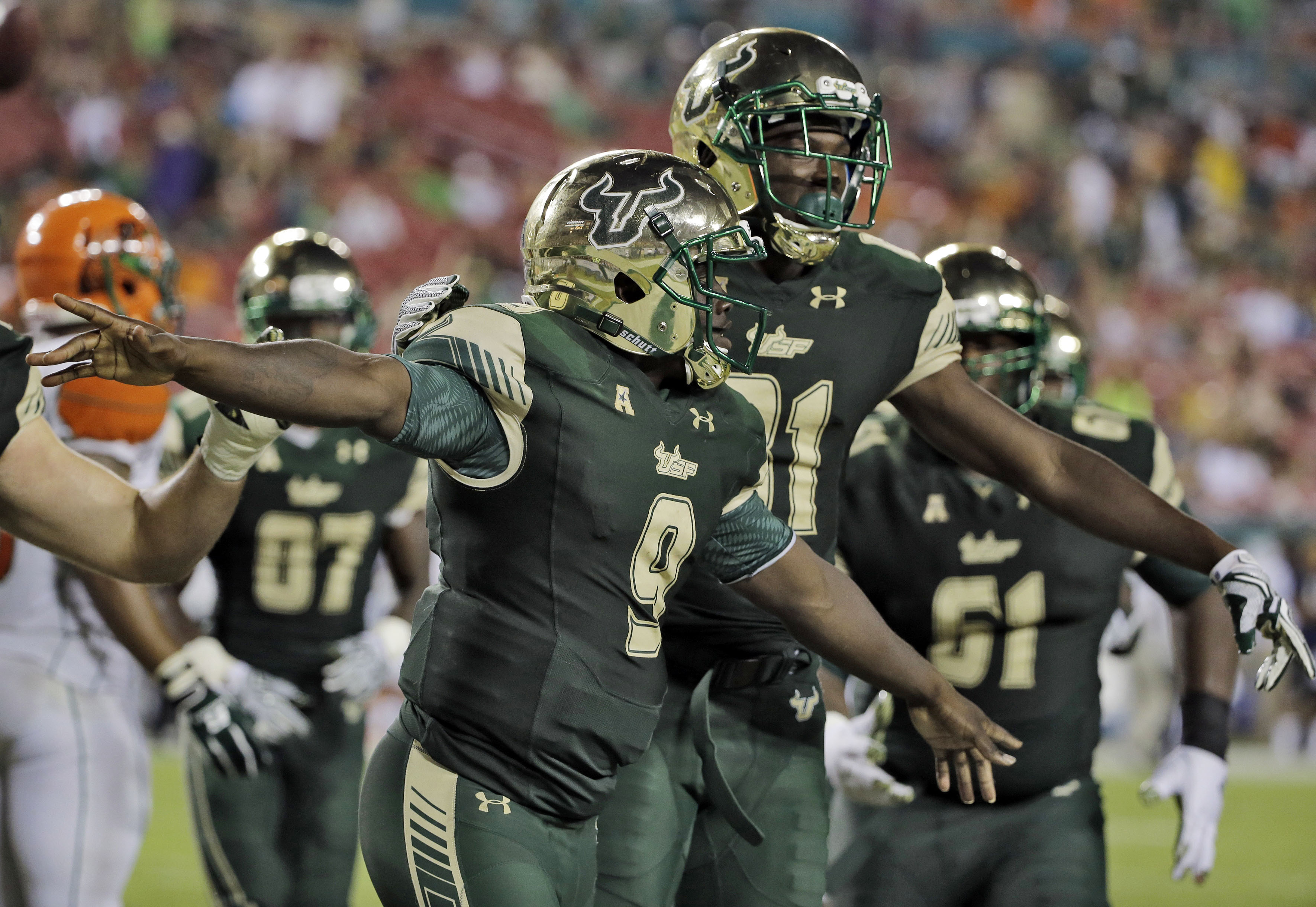 South Florida gets rolling to beat Florida A&M 51-3