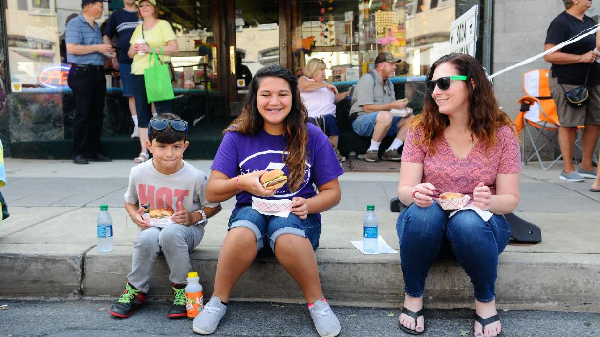 Small Pennsylvania town serves up hamburgers galore