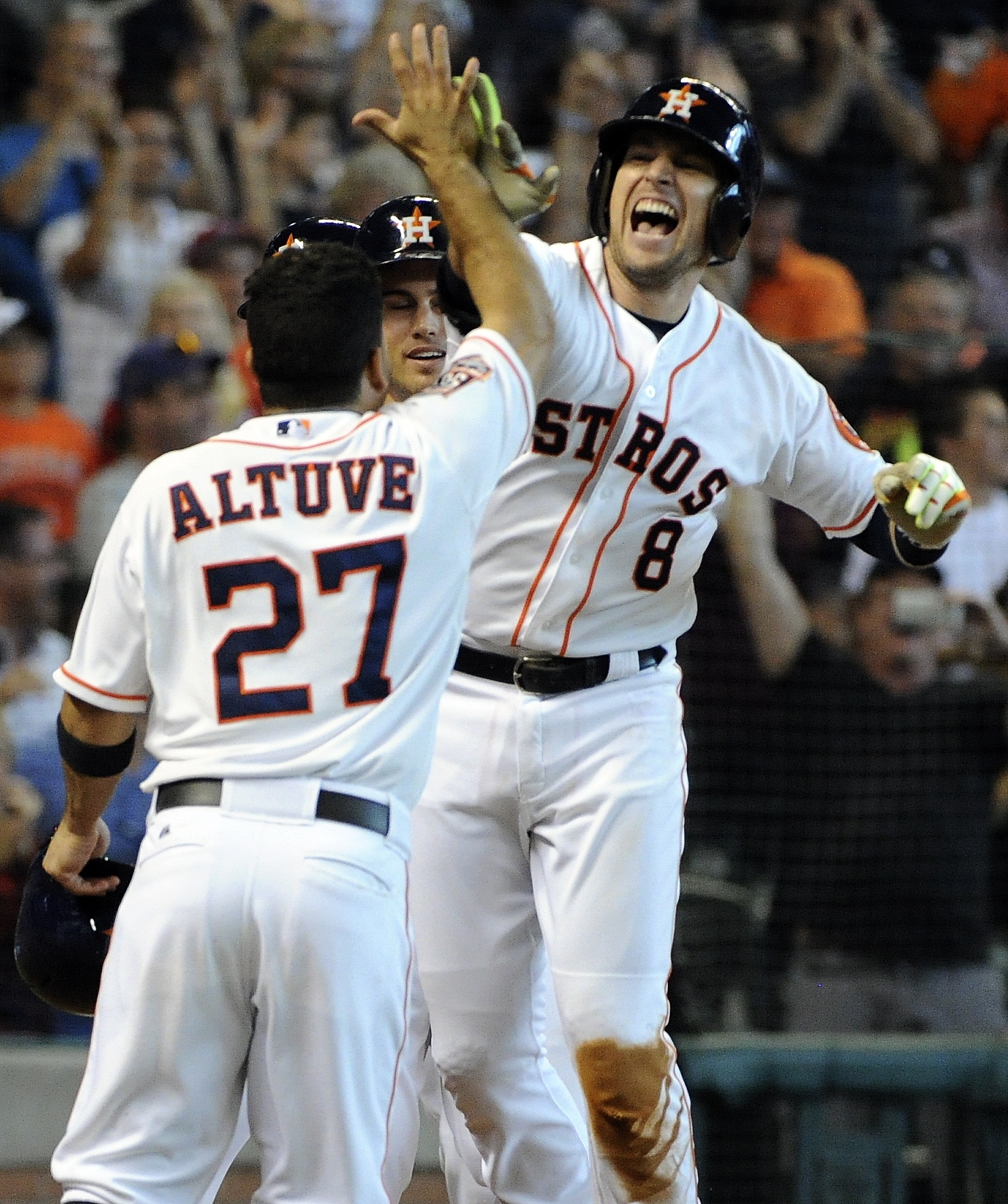 Lowrie's grand slam helps Astros over Twins 8-5