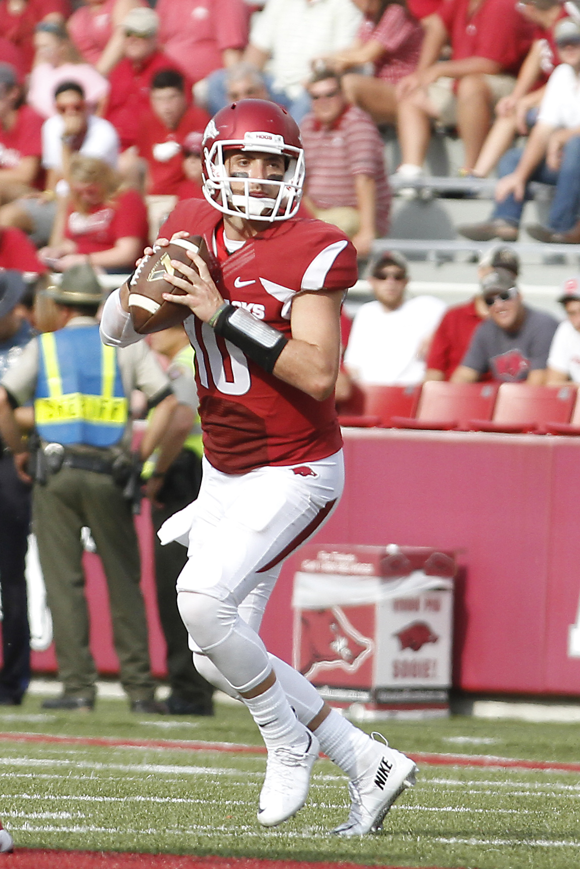 Allen, Arkansas show newfound passing ability in opening win