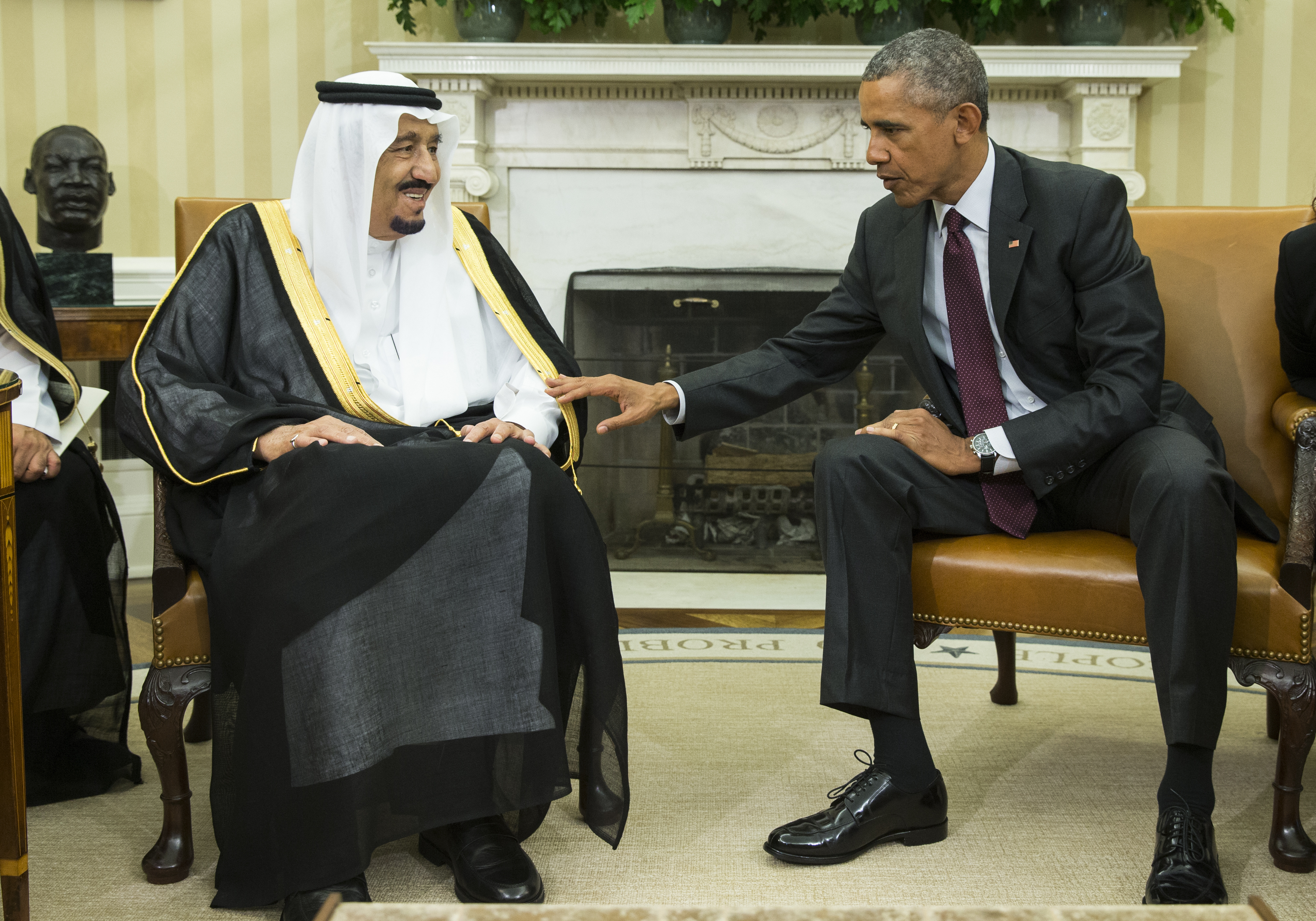 Democrats clinch critical votes for Iran nuclear deal