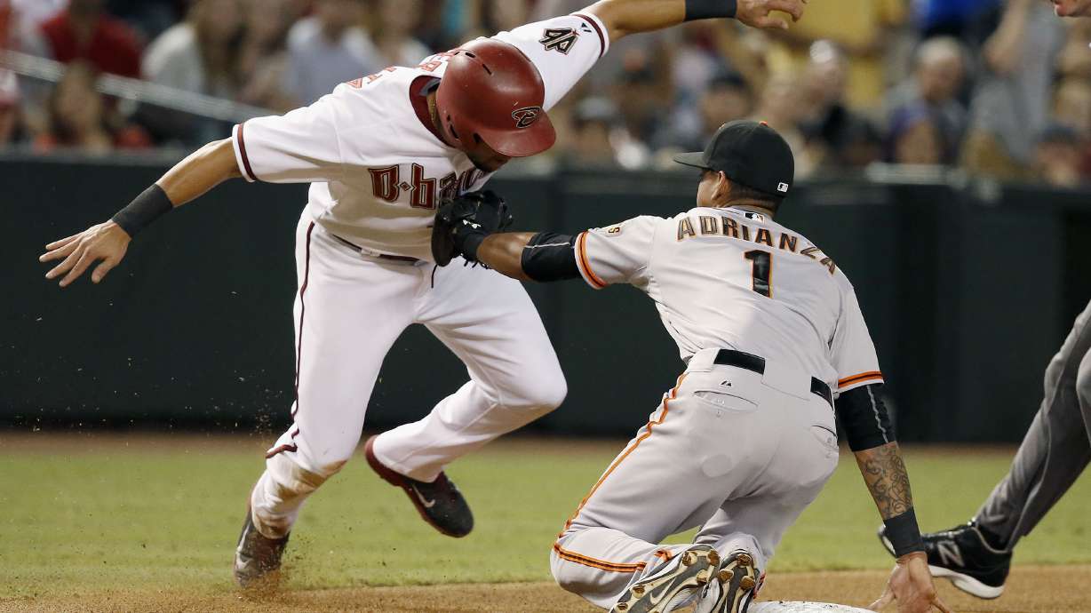 Hudson leads Giants to 6-2 win over Diamondbacks