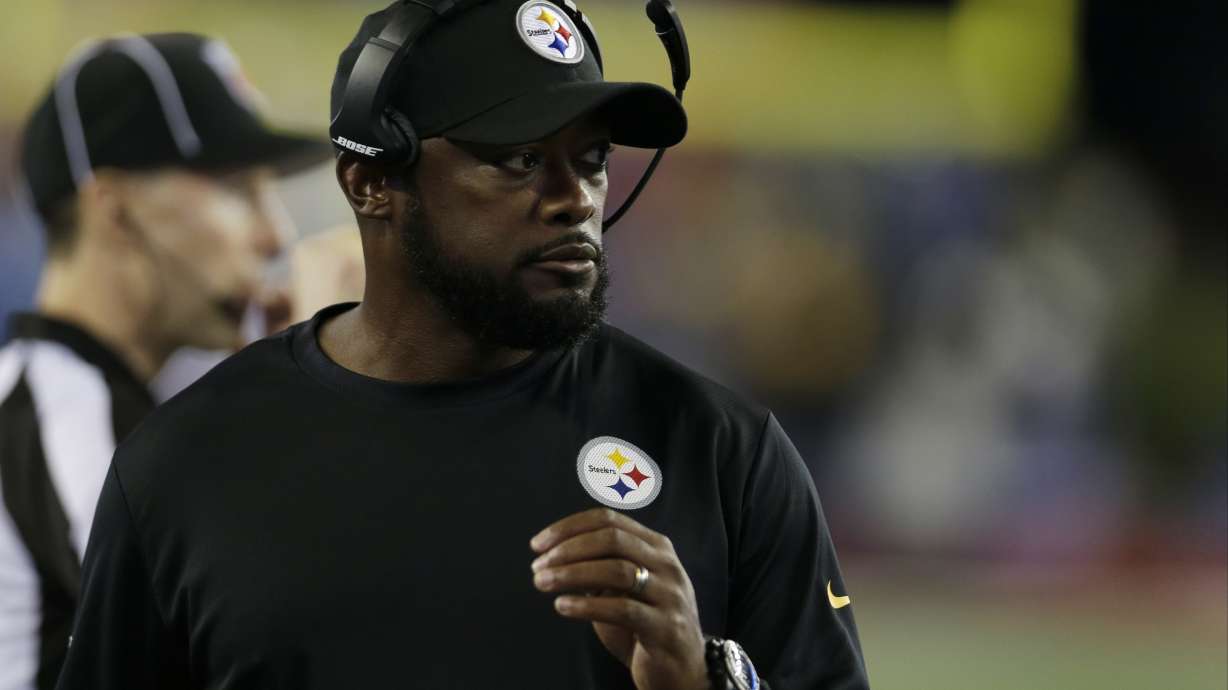 NFL clears Patriots of headset suspicion in opening game