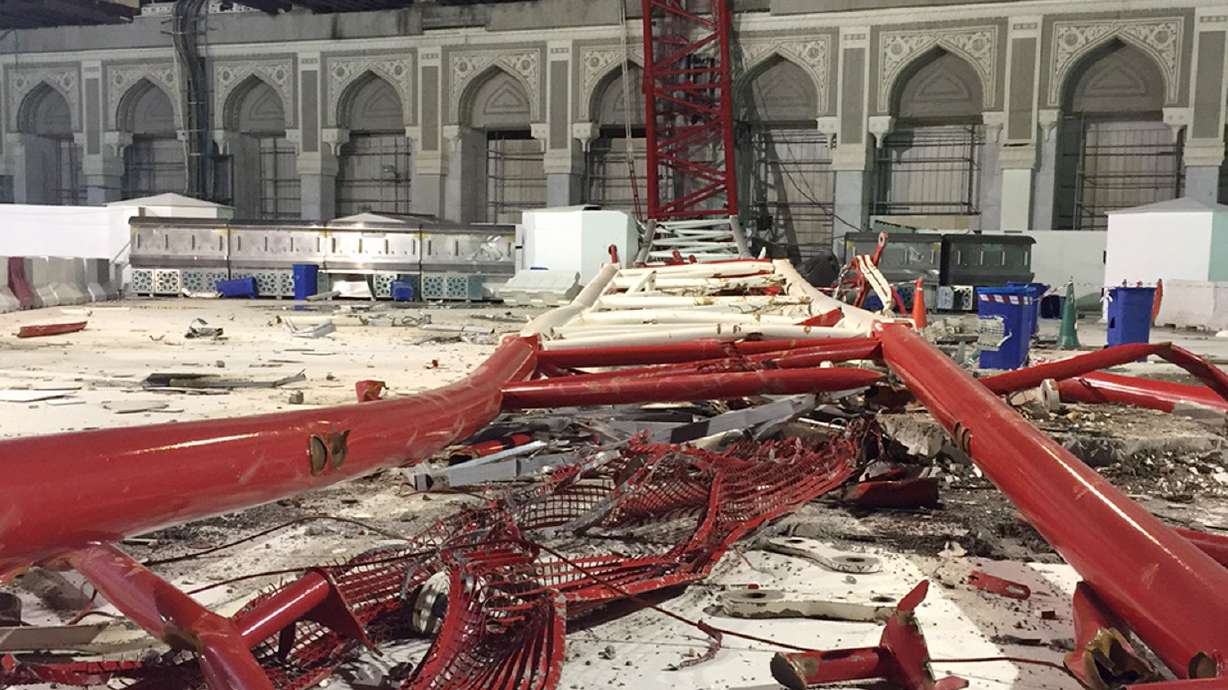 Saudi blames Mecca Grand Mosque crane collapse on high winds