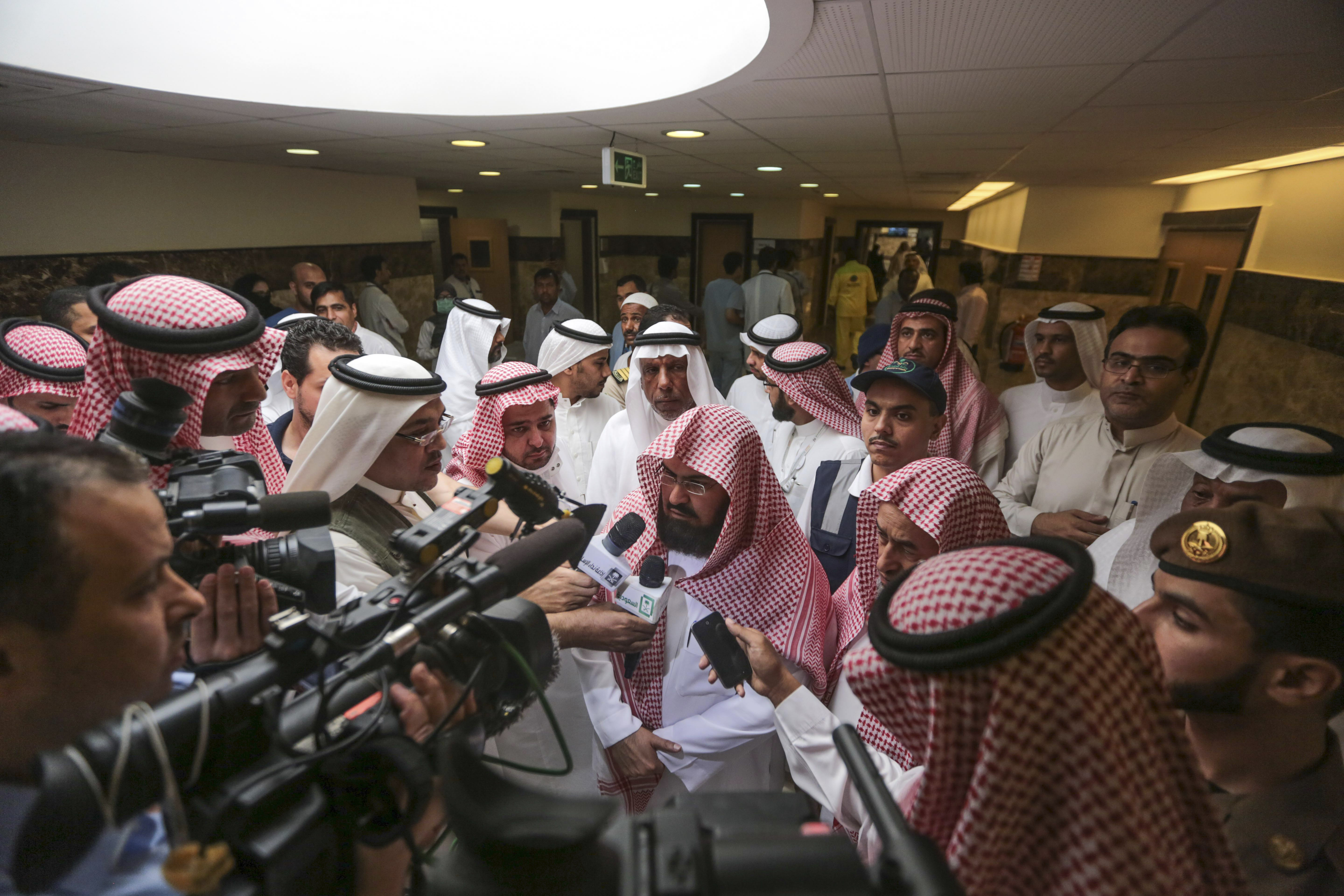 Pilgrims traumatized, asking how Mecca crane could collapse