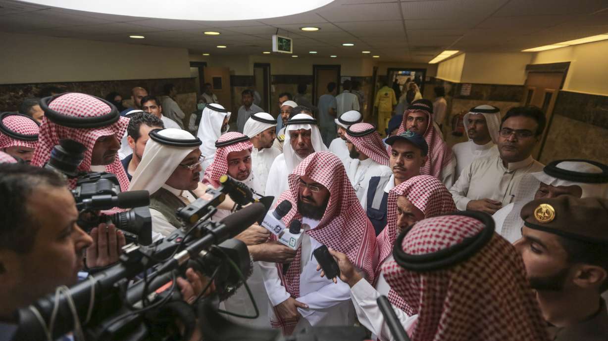 Pilgrims traumatized, asking how Mecca crane could collapse