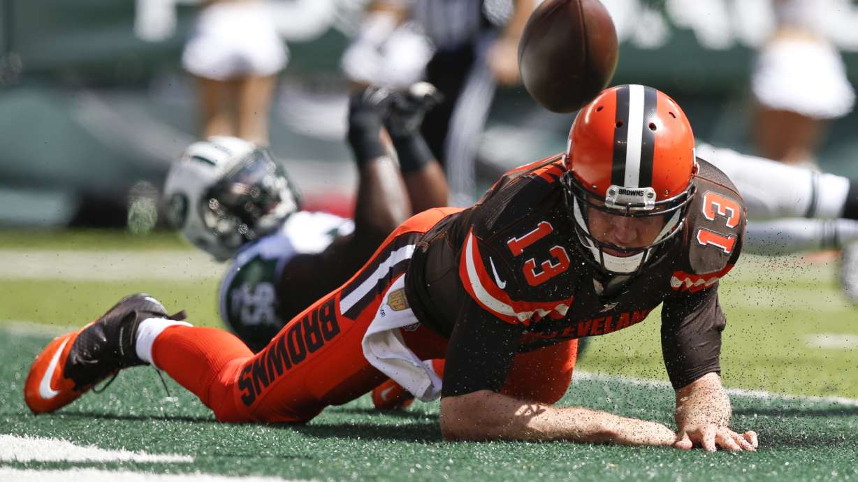 Browns preparing to start Manziel; McCown has concussion