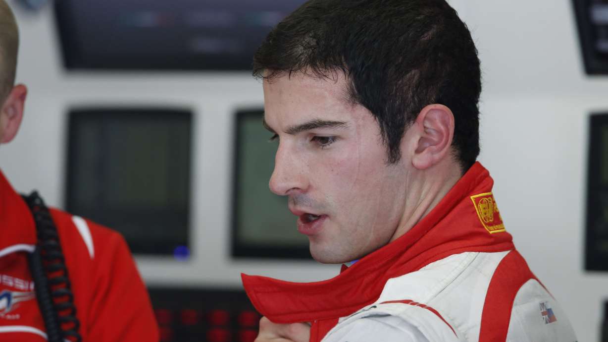 American Alexander Rossi signs for F1 team Manor Marussia