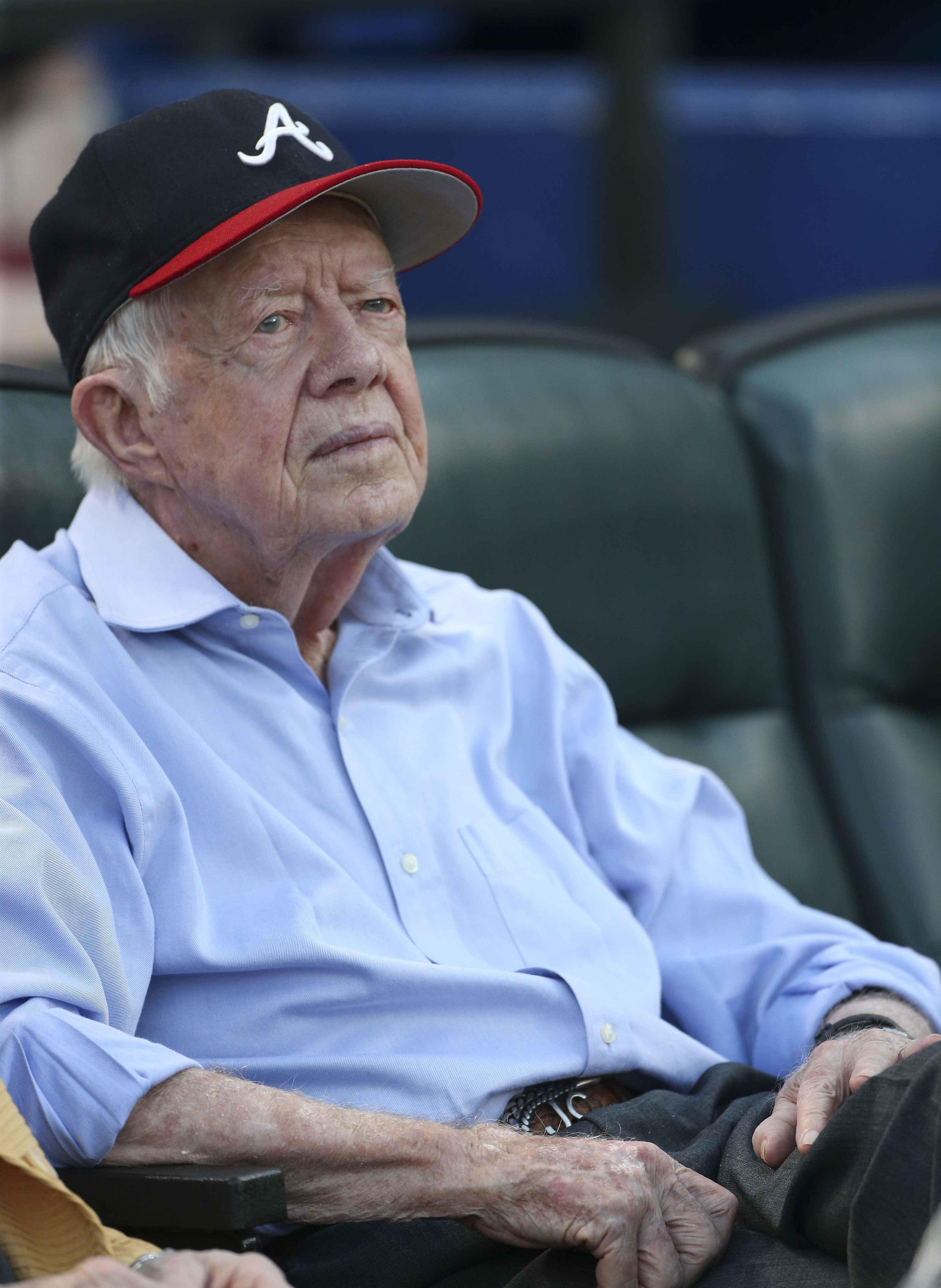 Former President Carter and wife on Braves' 'Kiss Cam'