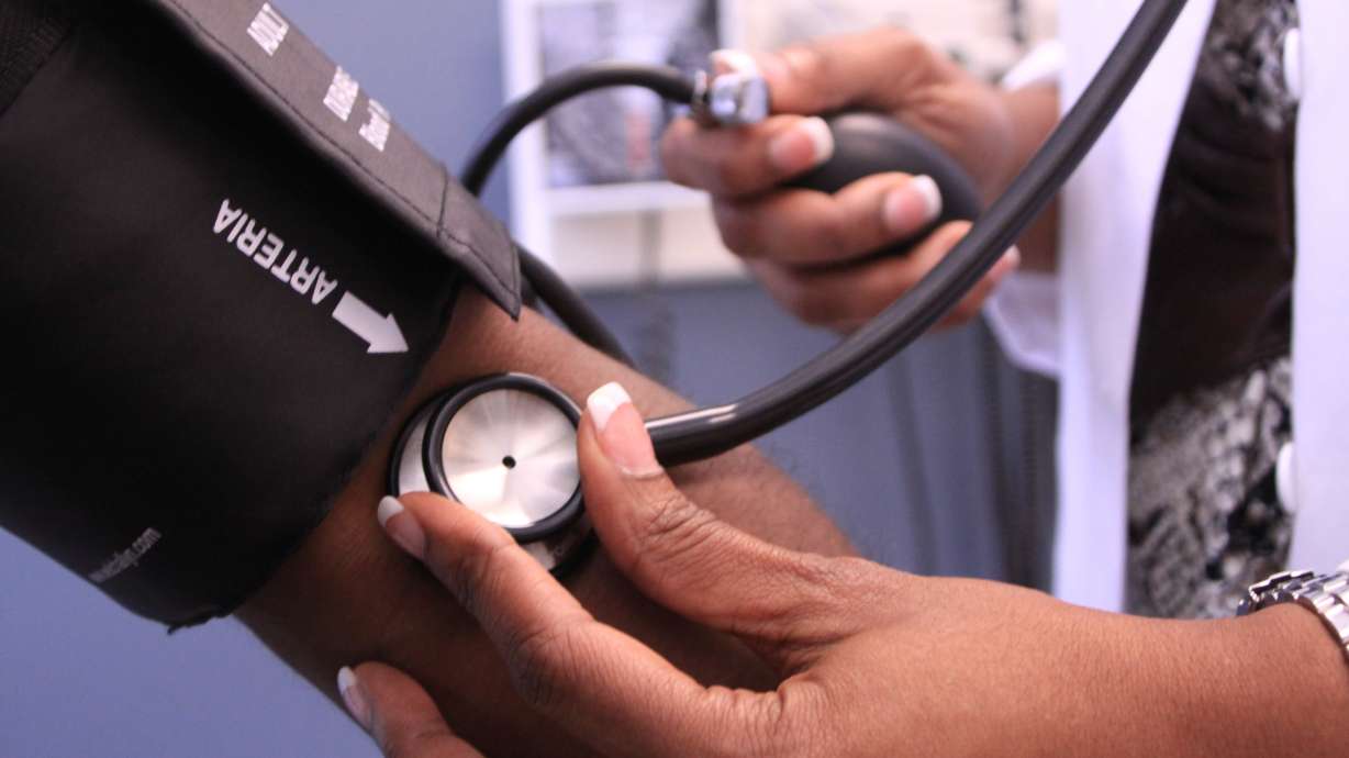 Bill advances that would prohibit certain doctor competency tests