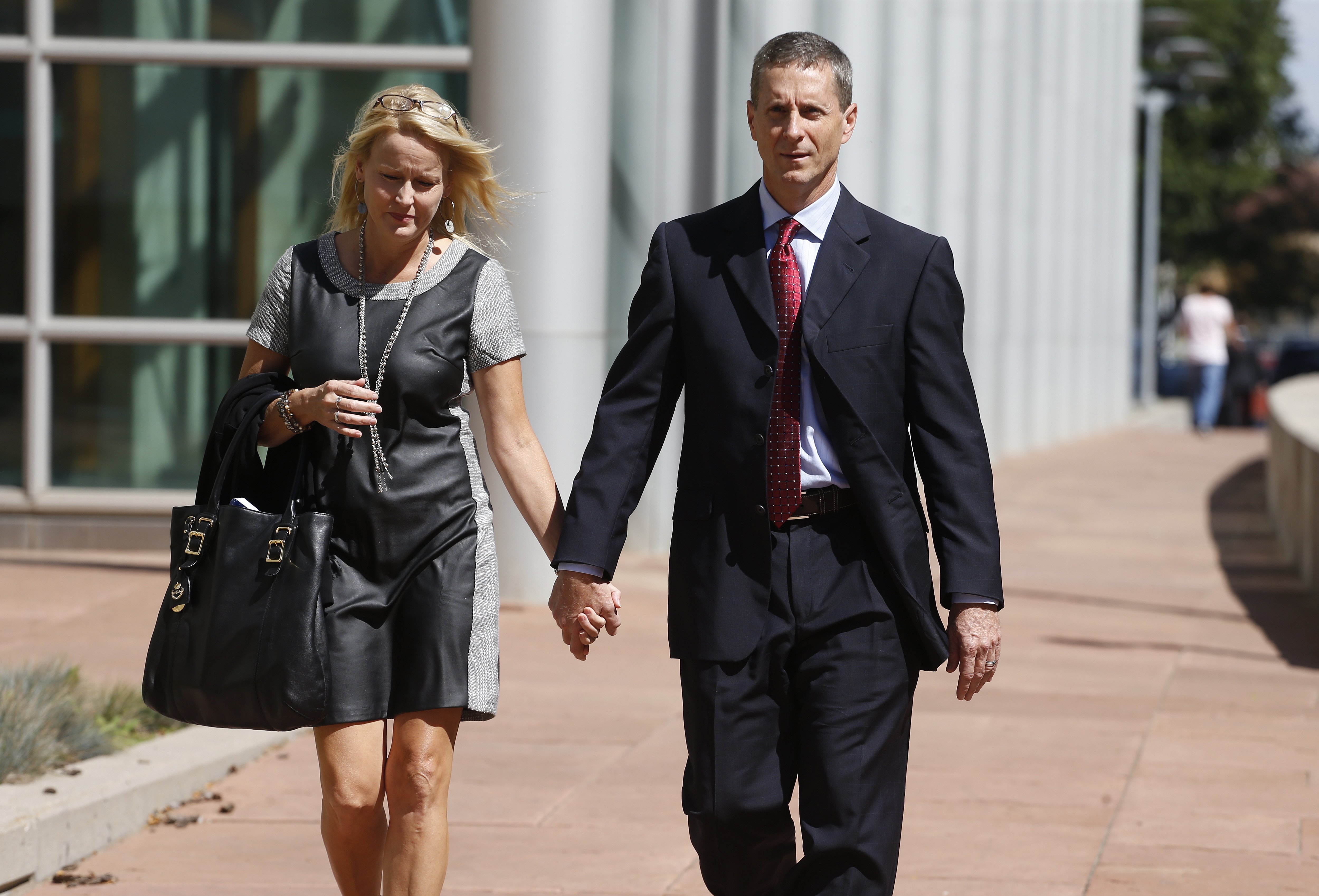 Man accused of pushing wife off Colorado cliff convicted of murder