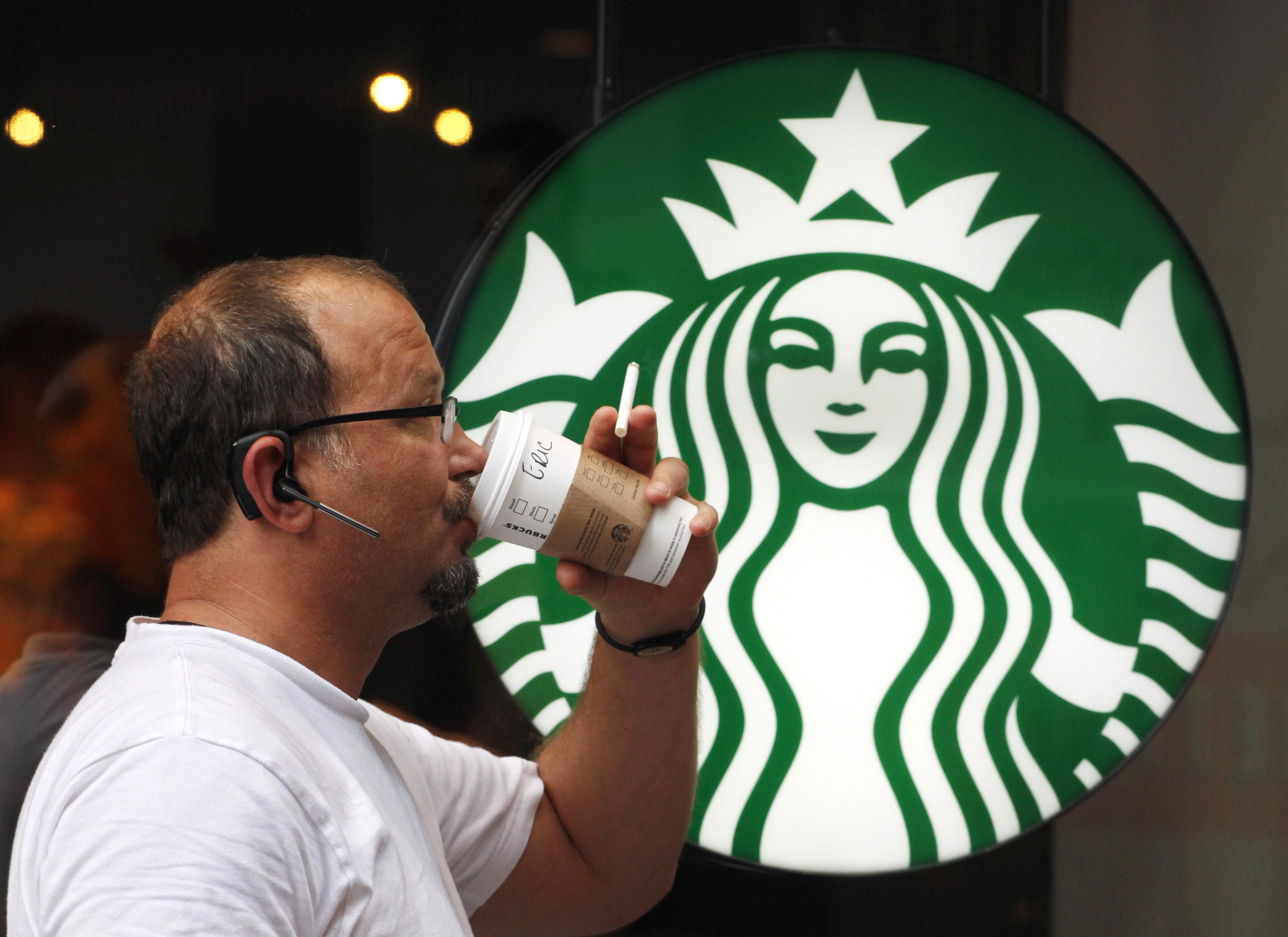 Starbucks: Mobile order-and-pay now available nationally
