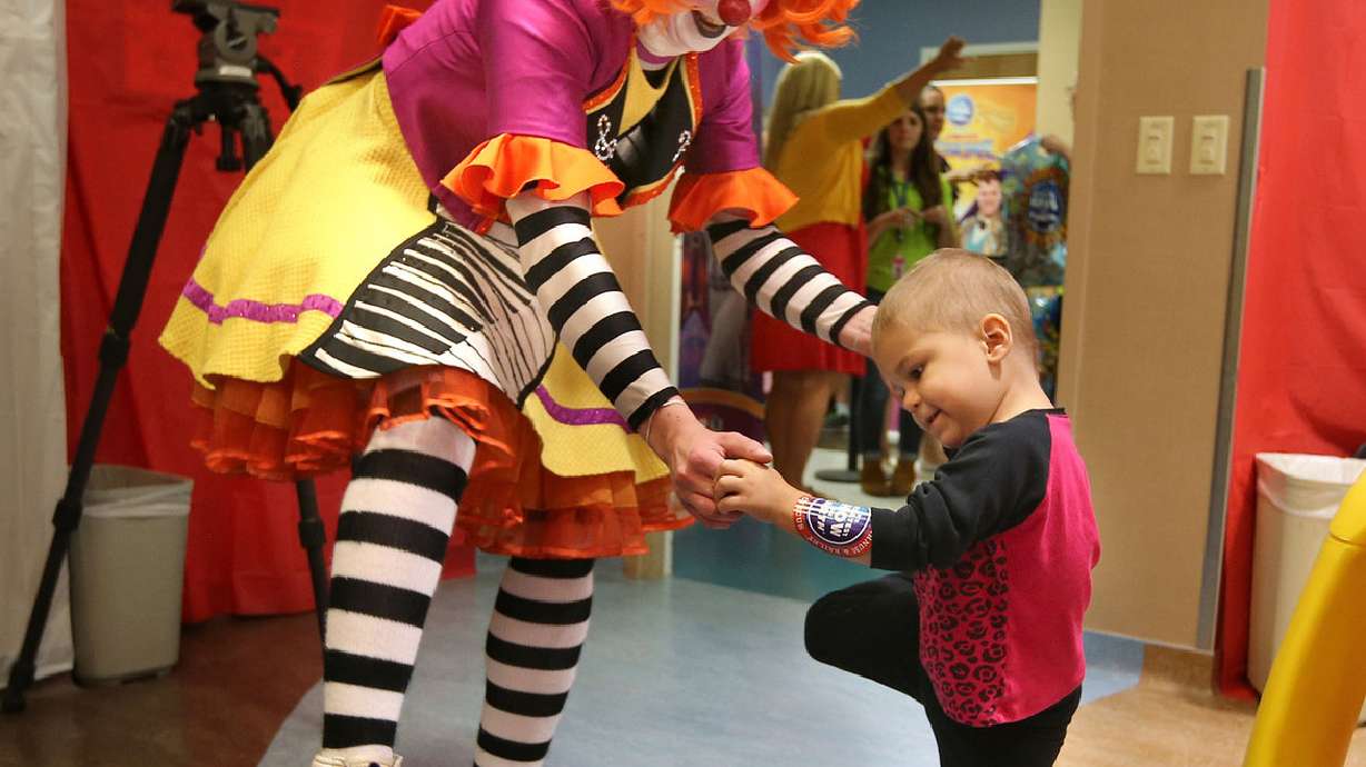 Circus visit brings joy to young hospital patients