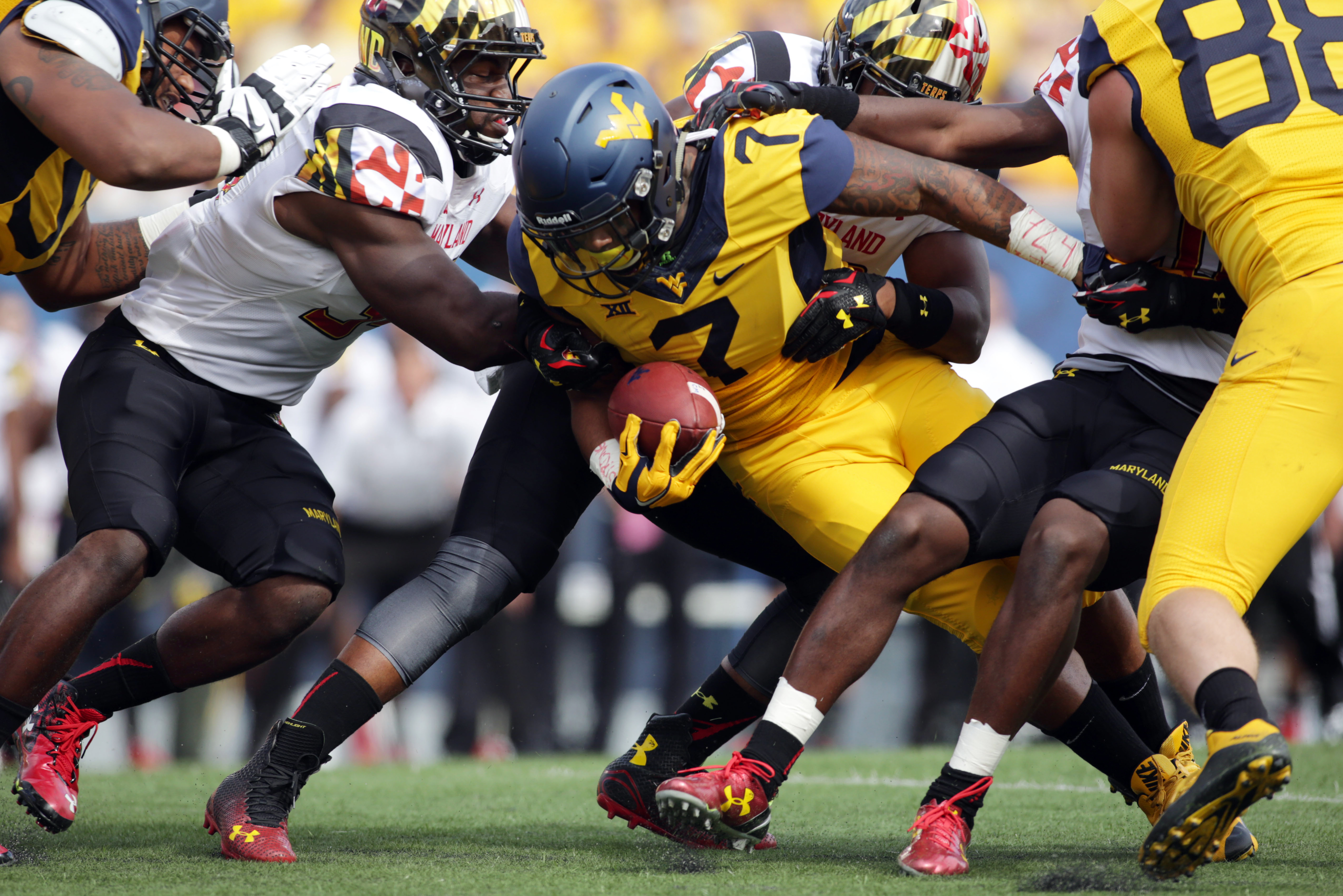 West Virginia topples Maryland 45-6