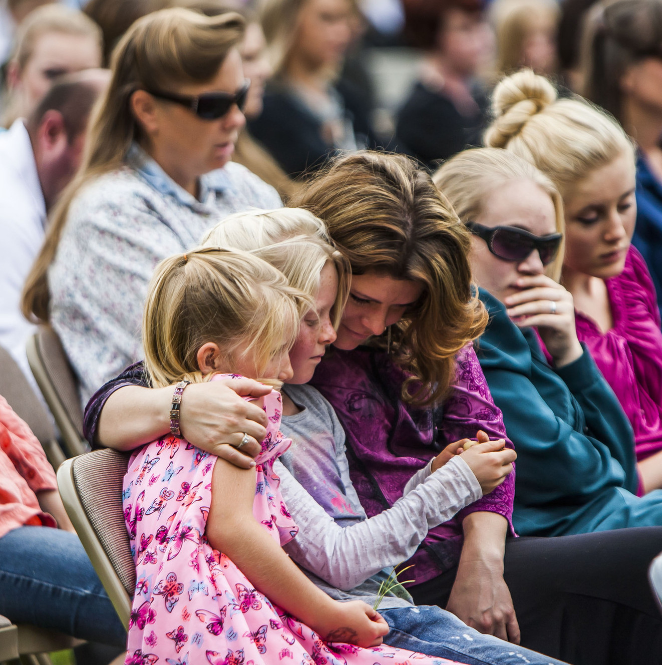 Community honors 10 children, 3 moms killed in Hildale floods | KSL.com