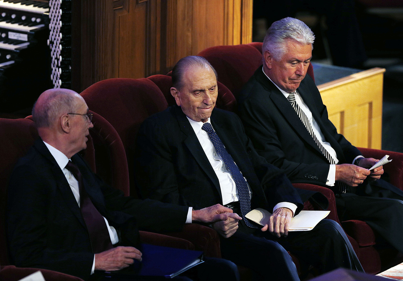 President Henry B. Eyring, left, President Thomas S. Monson and President Dieter F. Uchtdorf listen during the funeral services for Elder Richard G. Scott of the Quorum of the Twelve Apostles of The Church of Jesus Christ of Latter-day Saints in the Tabernacle on Temple Square in Salt Lake City, Monday, Sept. 28, 2015. (Photo: Ravell Call/Deseret News)