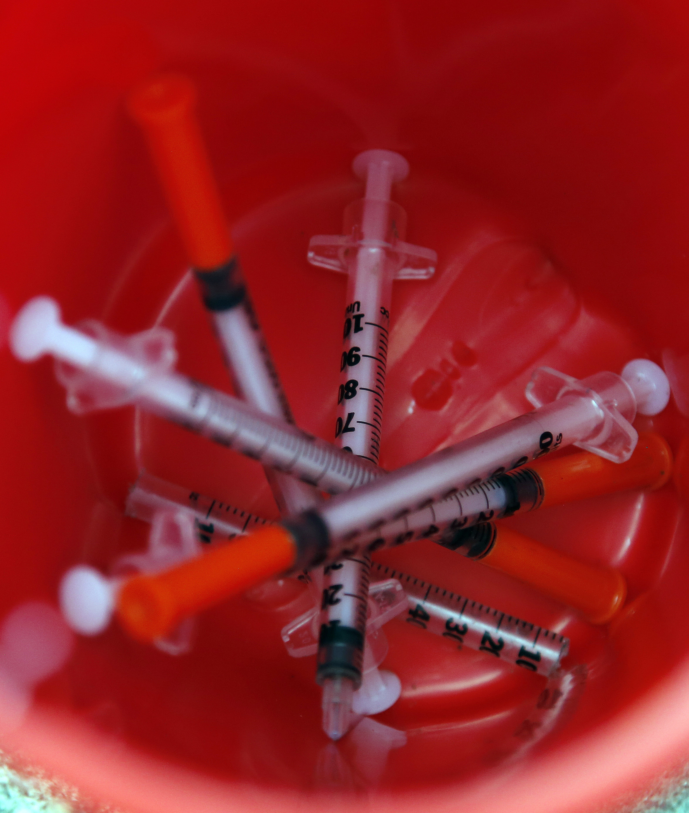 AP PHOTOS: Clean needles provided to Colombia heroin users