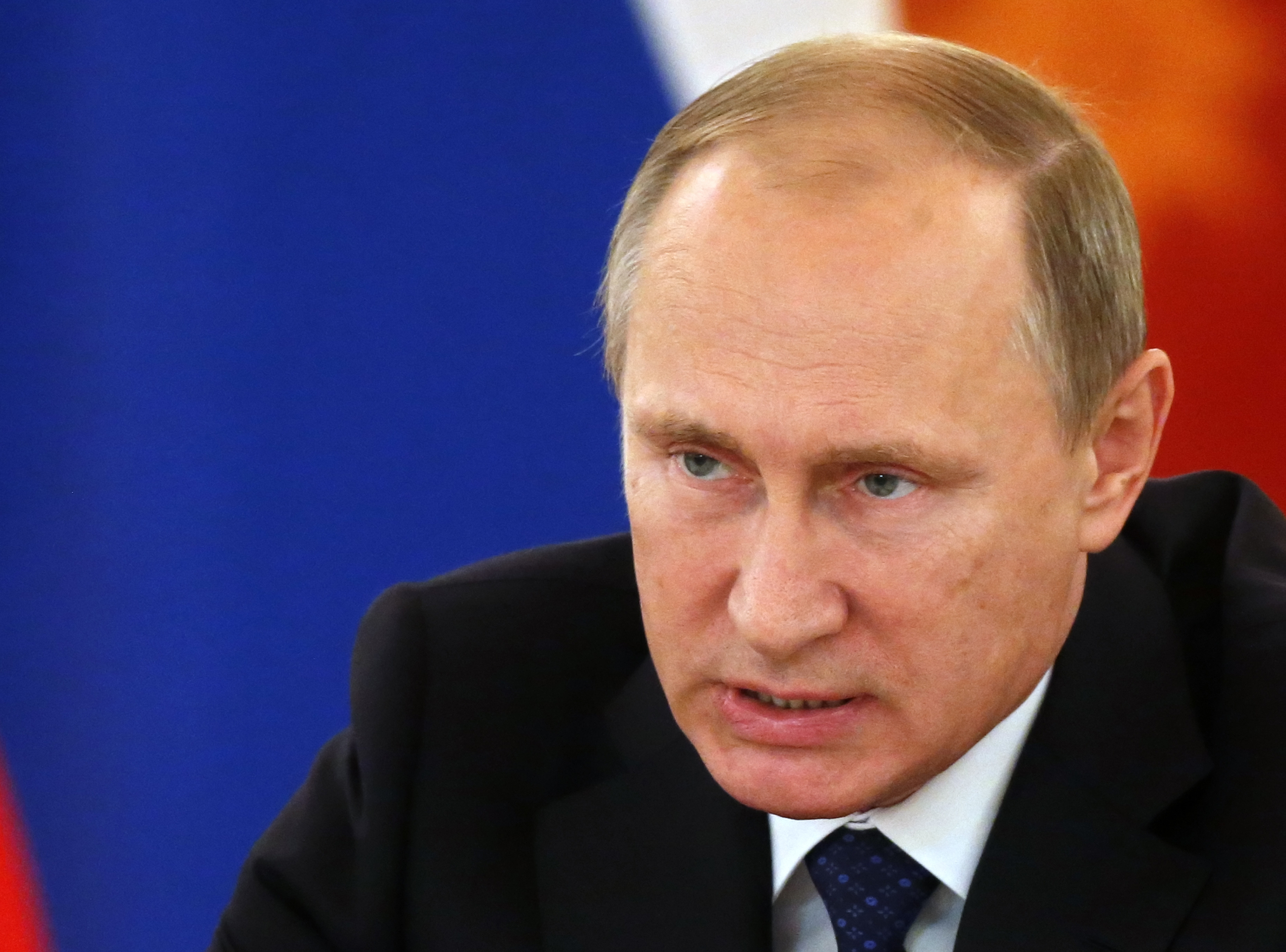 Obama says Putin wrong on Syria but no 'proxy war'