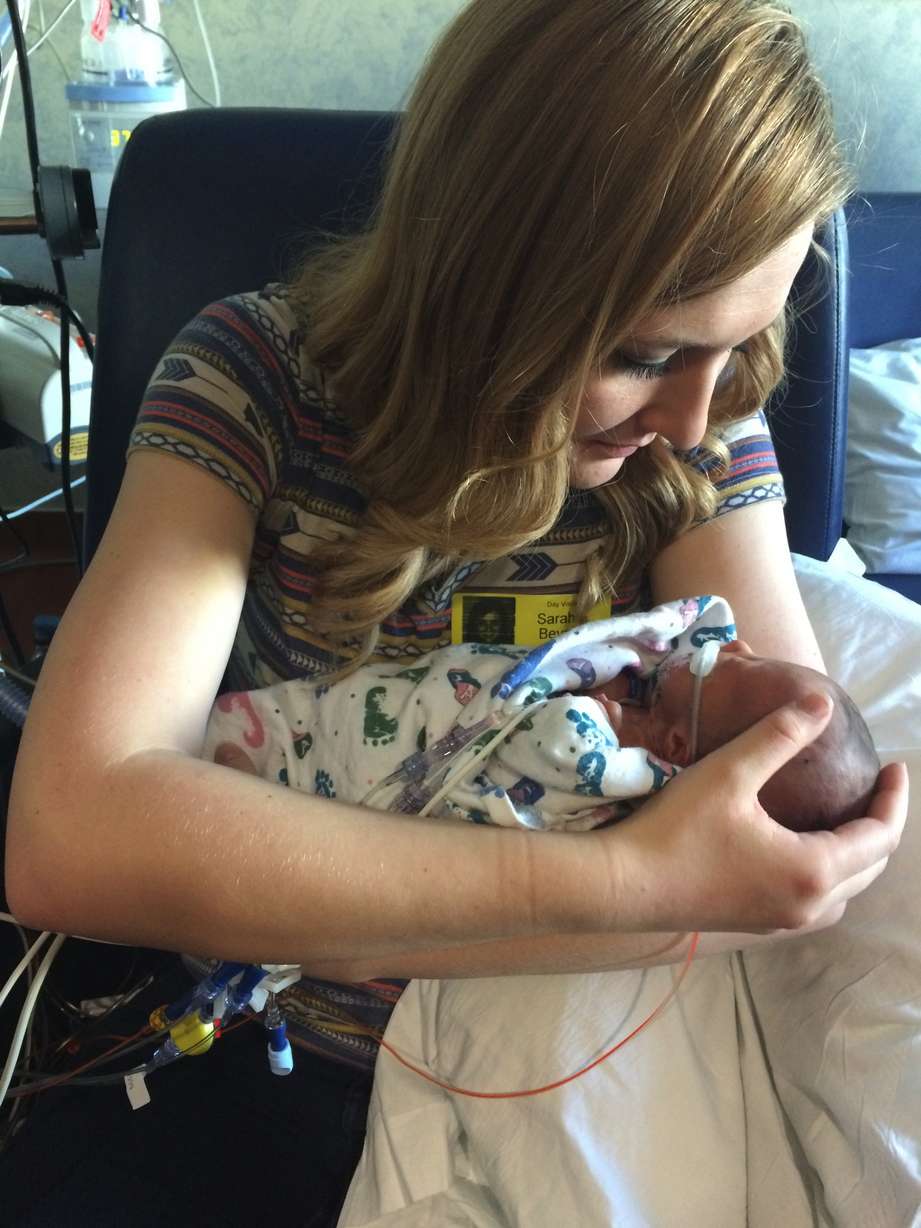 Sarah Bertola with her niece Margot Mouritsen. Photo credit: Natalie Mouritsen