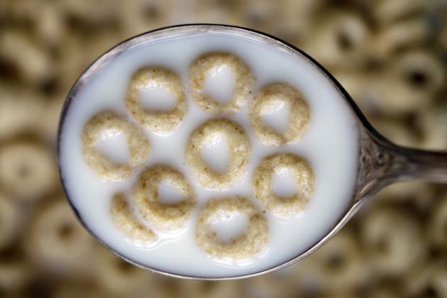 Retiran de mercado cereales Cheerios por riesgo de alergia