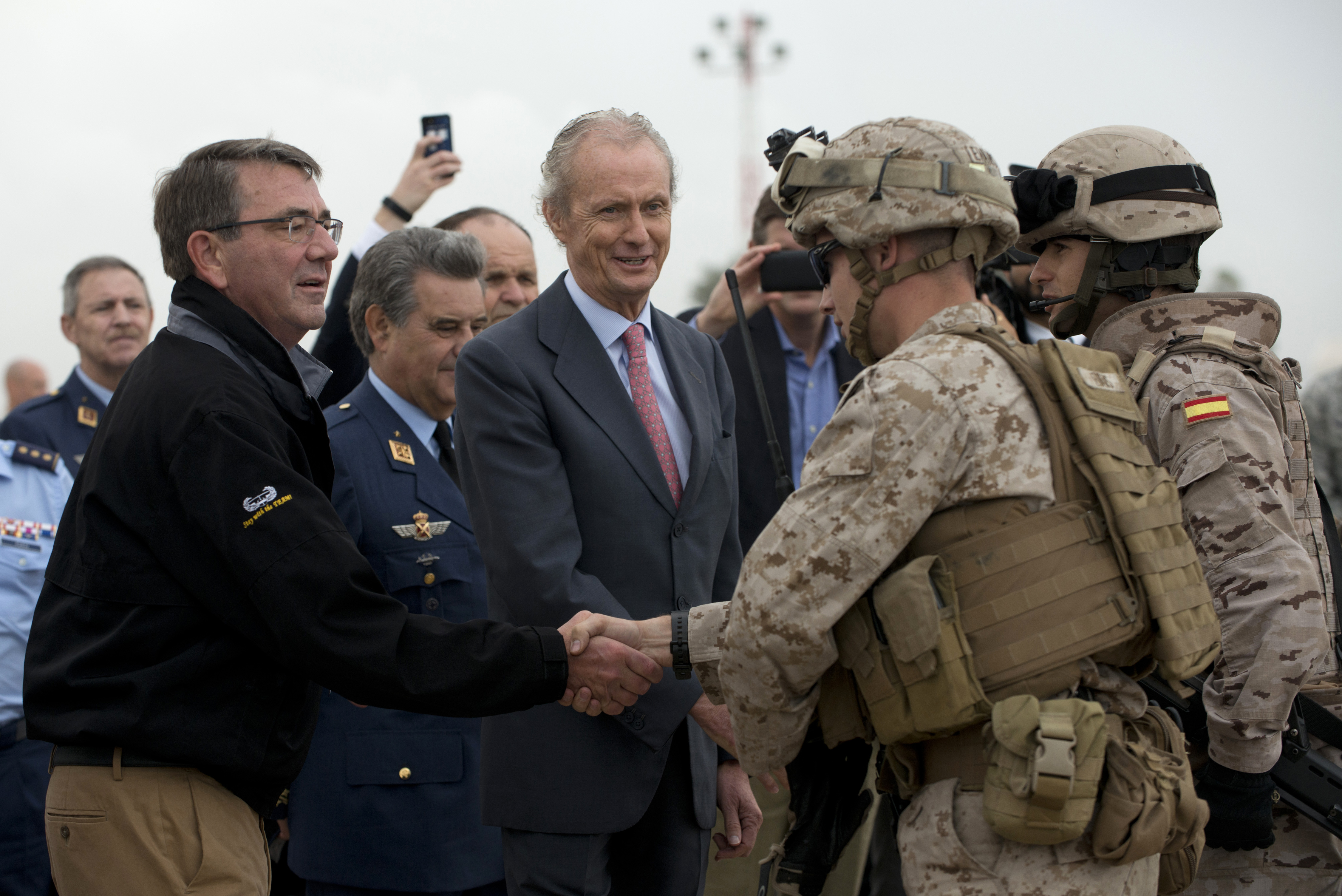 Carter sounds nearly ready to open combat jobs to women