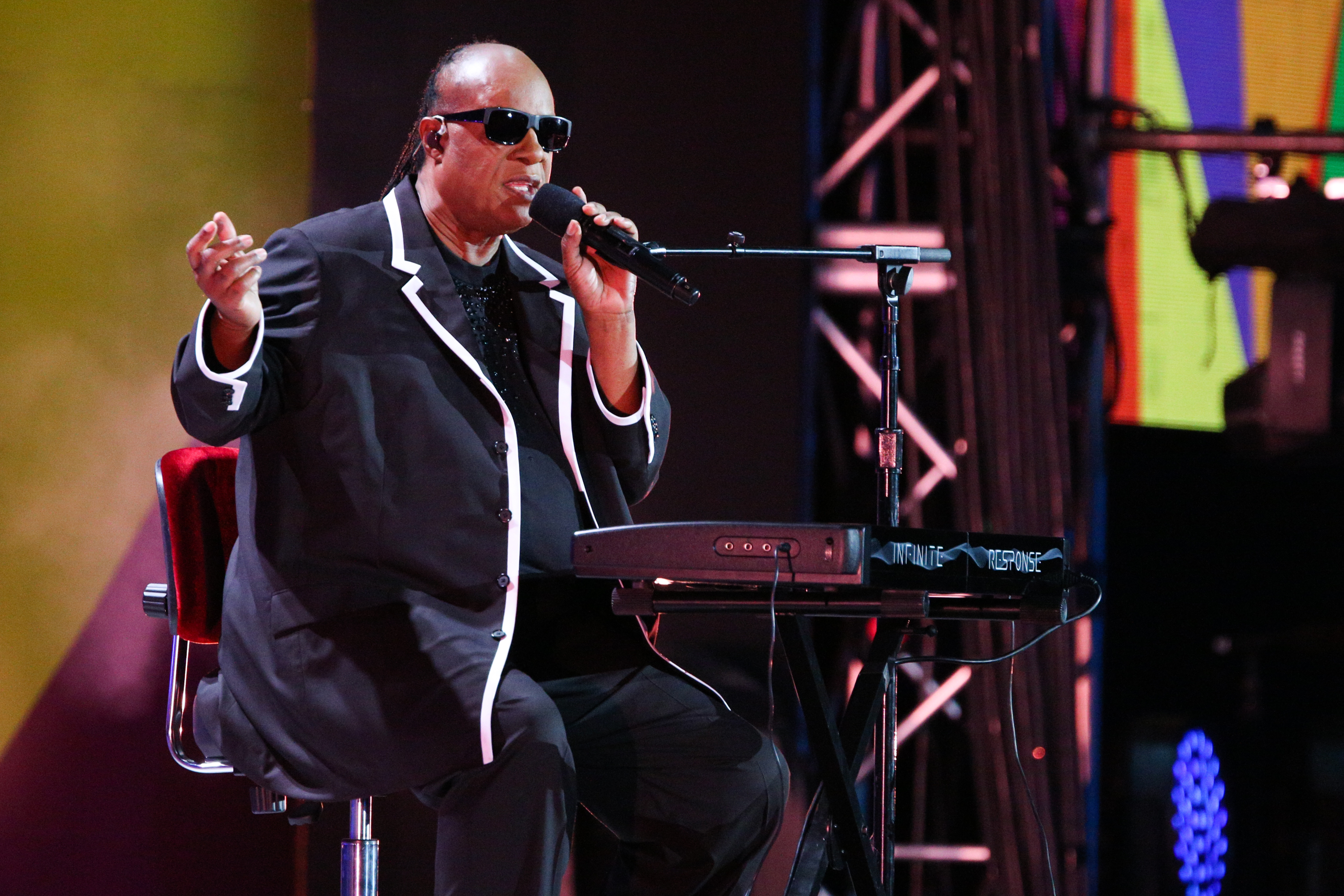 Los Angeles judge finalizes Stevie Wonder's divorce