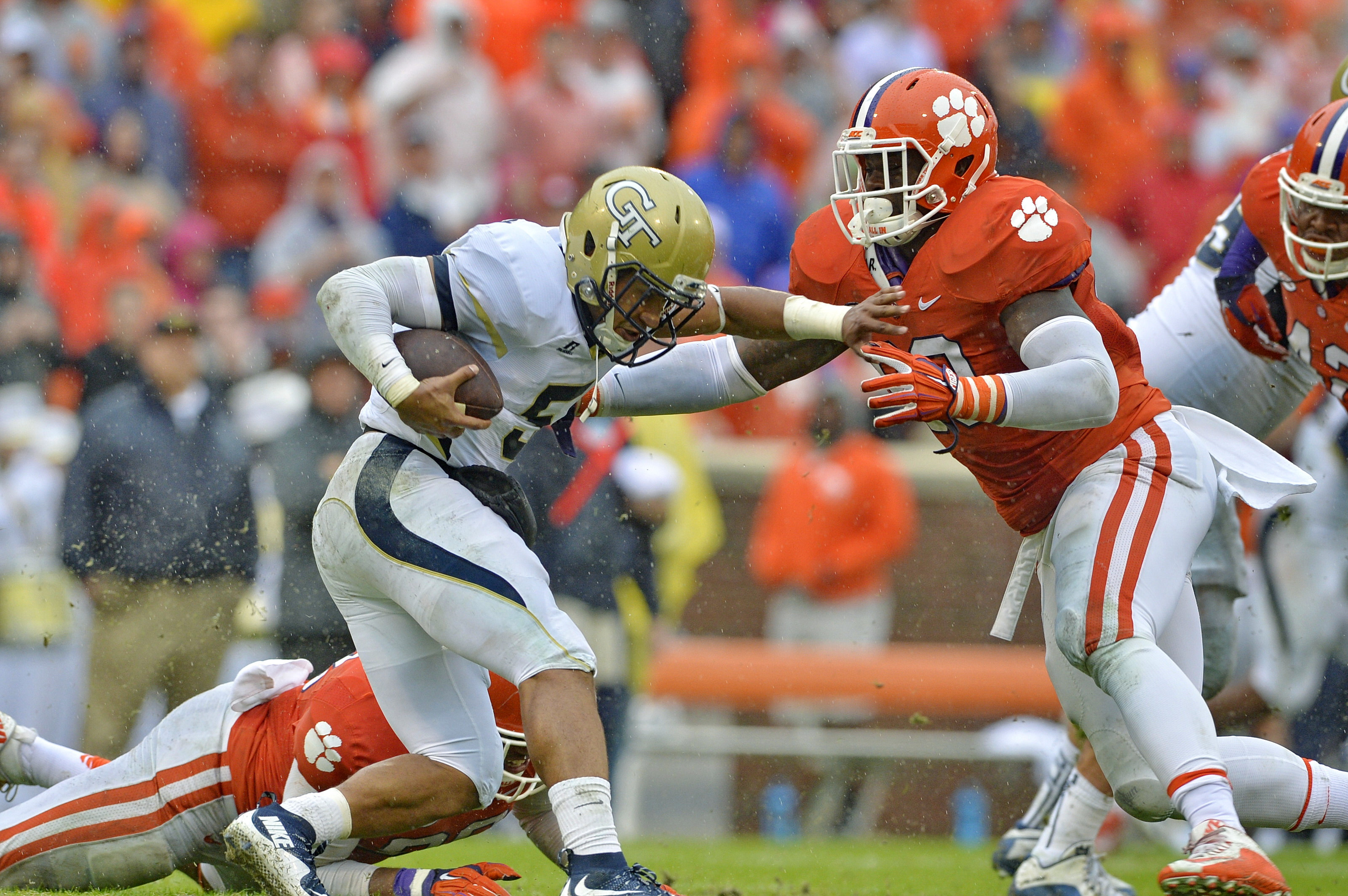 No. 6 Clemson keeps momentum in 43-24 win over Georgia Tech