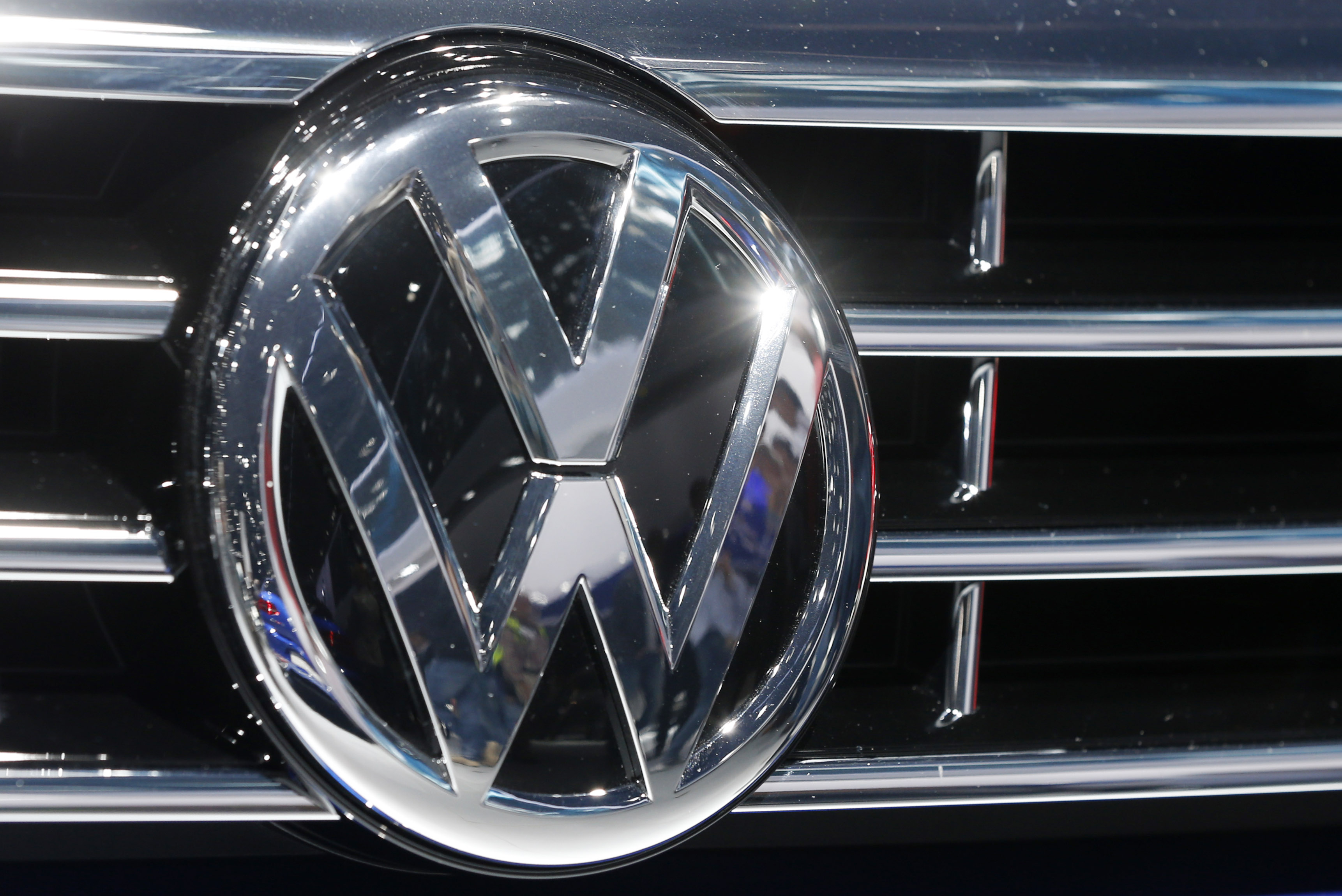 VW diesel cars recalled in China, sales halted in Singapore