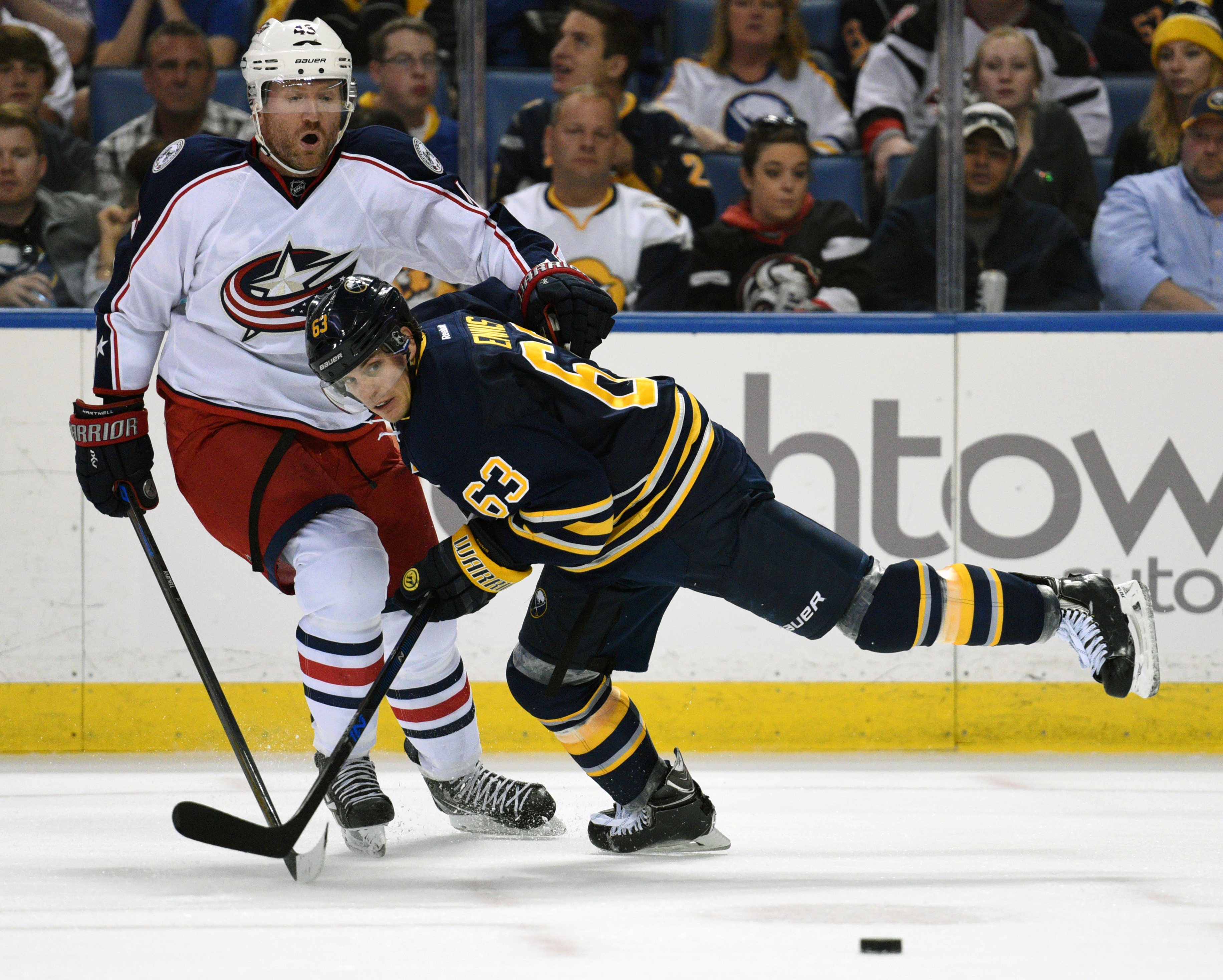 Eichel scores unassisted goal in Sabres' victory