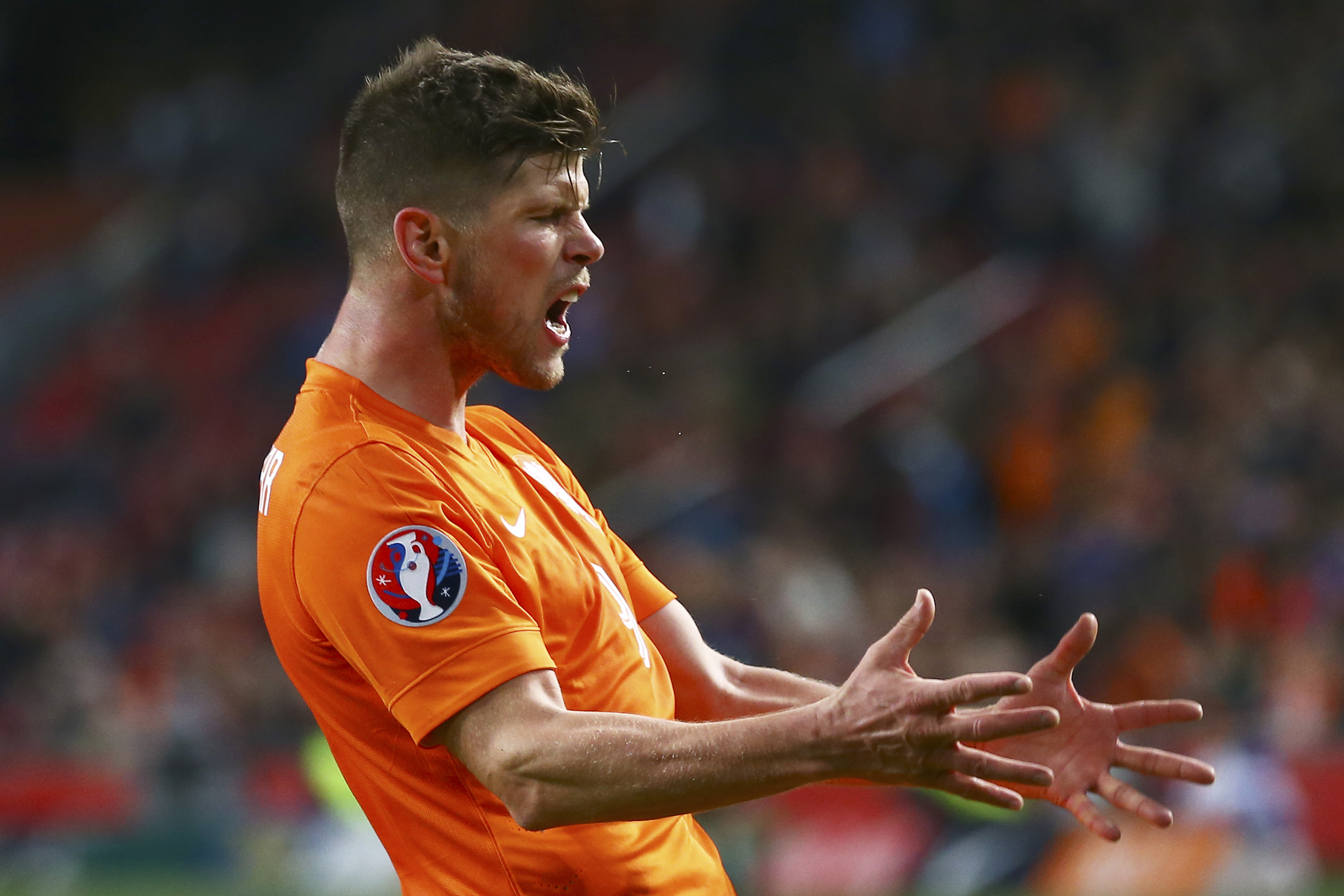 Netherlands loses 3-2 to Czech Republic, misses Euro 2016