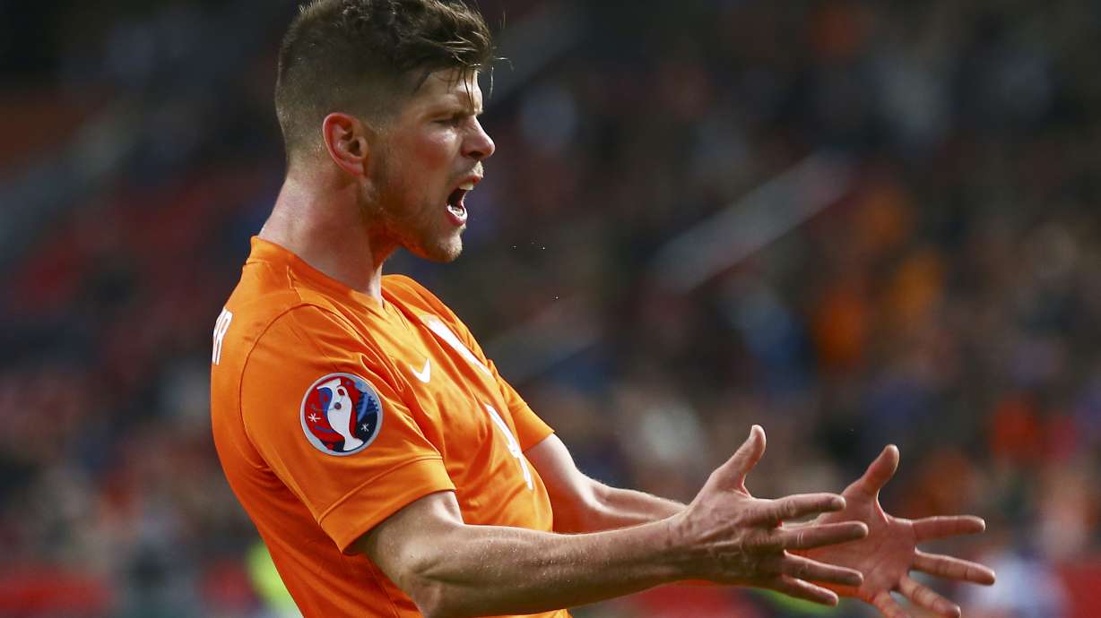 Netherlands loses 3-2 to Czech Republic, misses Euro 2016