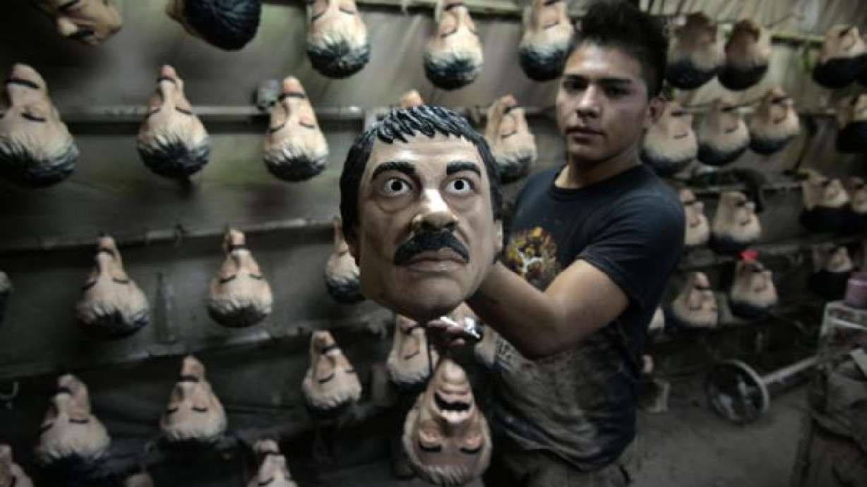 "El Chapo" y Donald Trump, personajes de Halloween en México