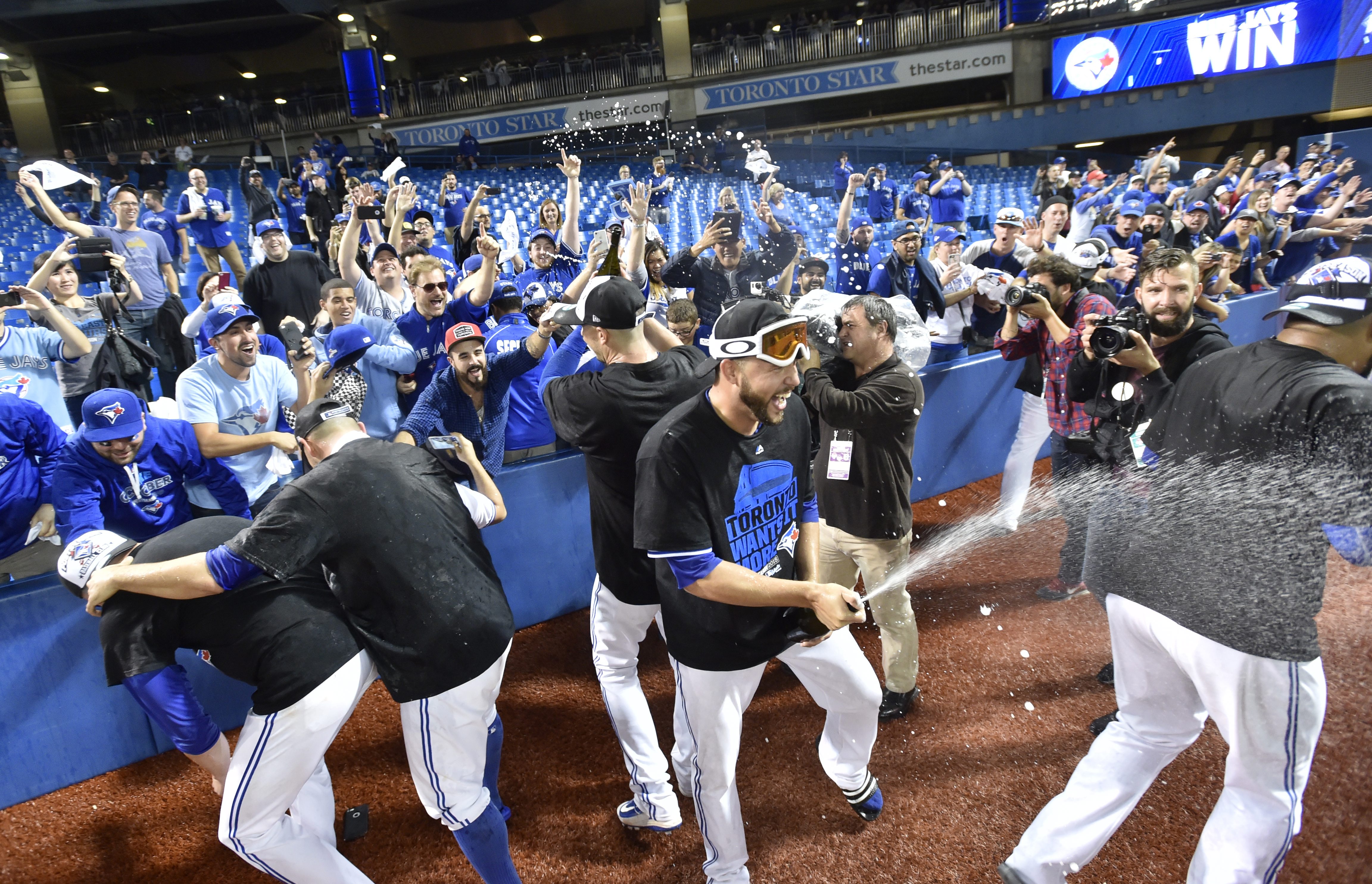 MLB to review Rogers Centre's security following disturbance