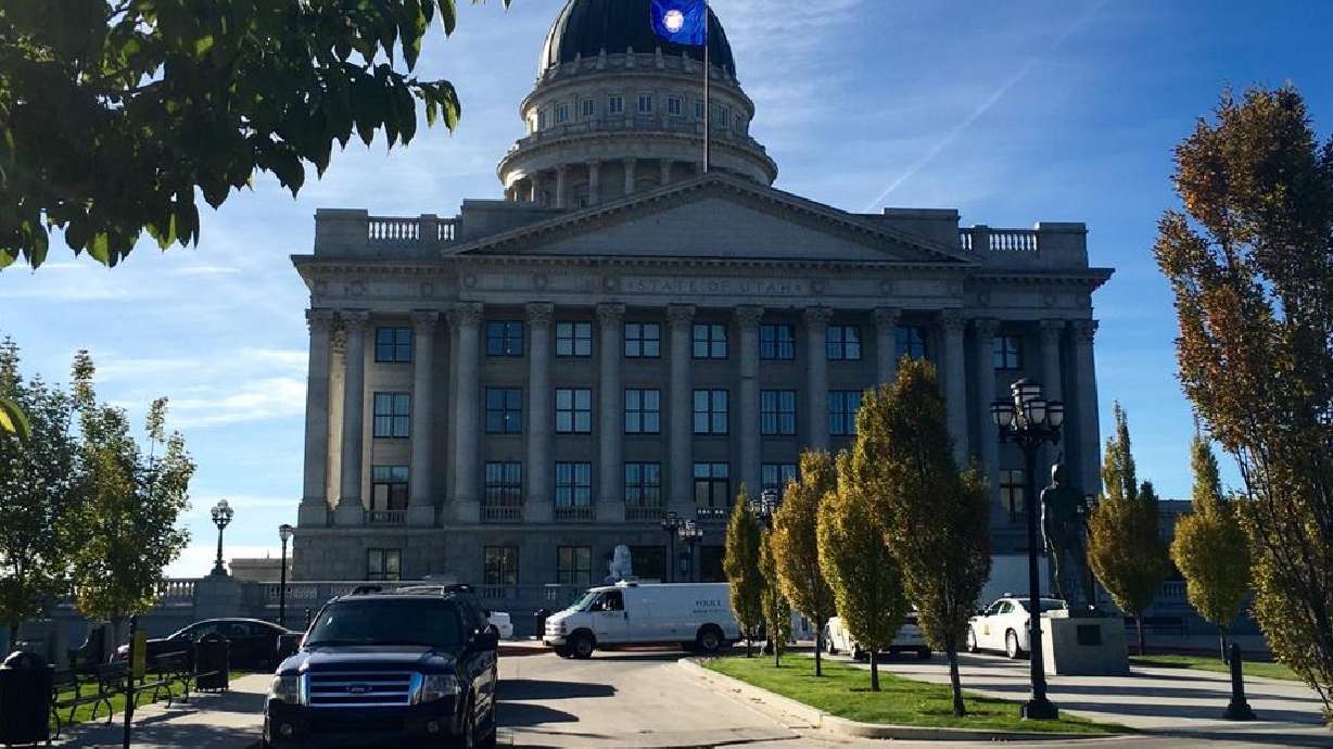 Tobacco, clean fuel and Canadian prescriptions: 3 bills to know this week