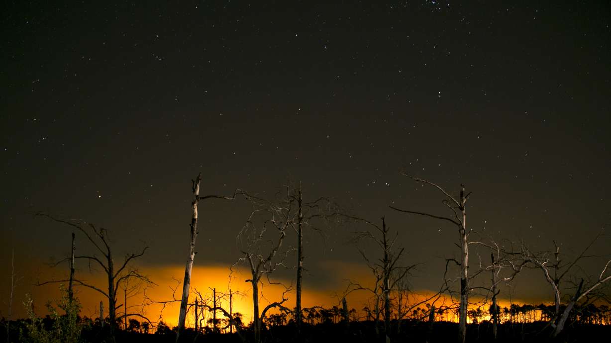 The Latest: Central Texas wildfire now 40 percent contained