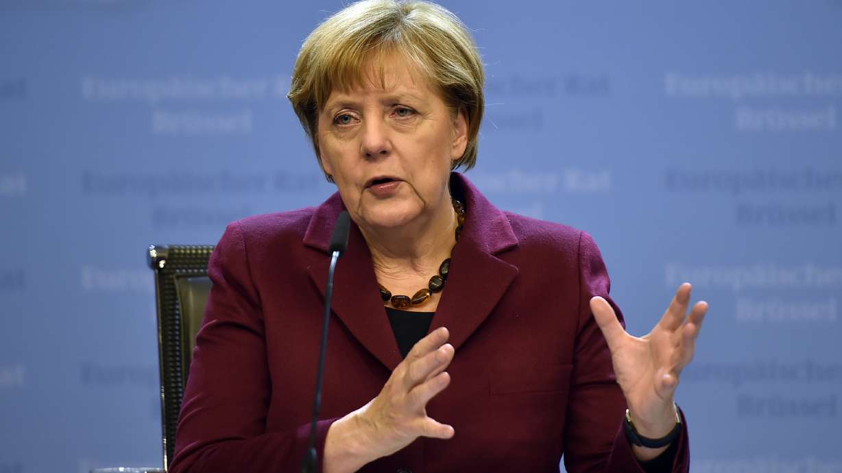 German government on defensive over spying reports