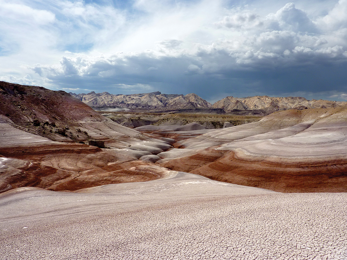 San Rafael Swell near Muddy Creek. Photo credit: Scott Madsen/Utah Geological Survey
